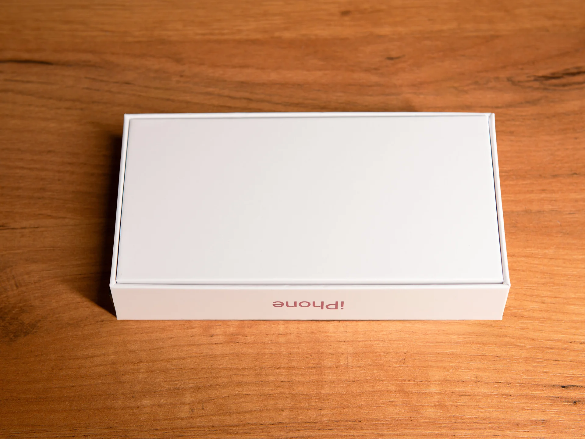 Коробка iPhone 14 Pro Max Deep Purple (фиолетовый) - миниатюра 2