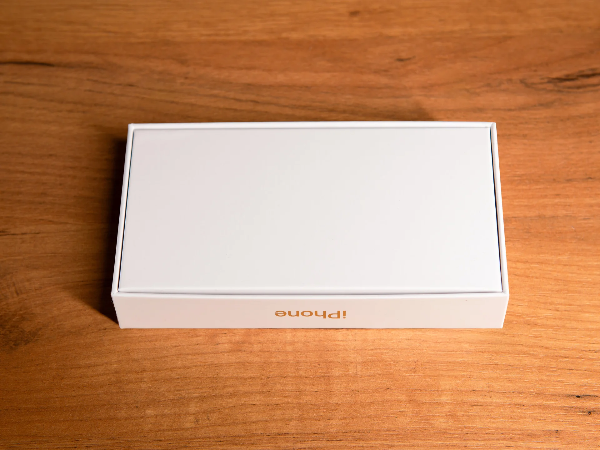 Коробка iPhone 14 Plus Yellow (Желтый) - миниатюра 2