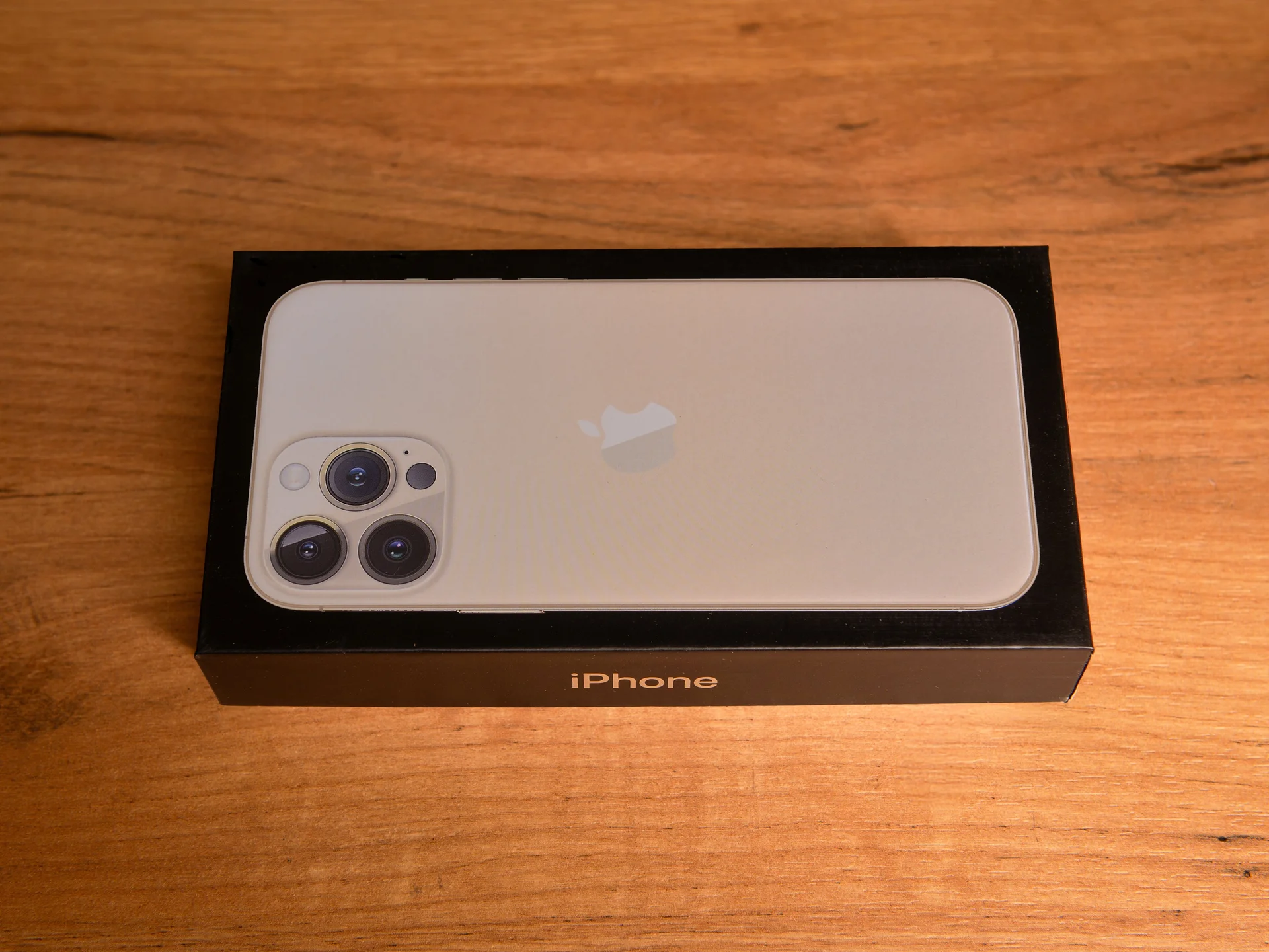 Коробки iPhone 13 Pro Max - миниатюра 2