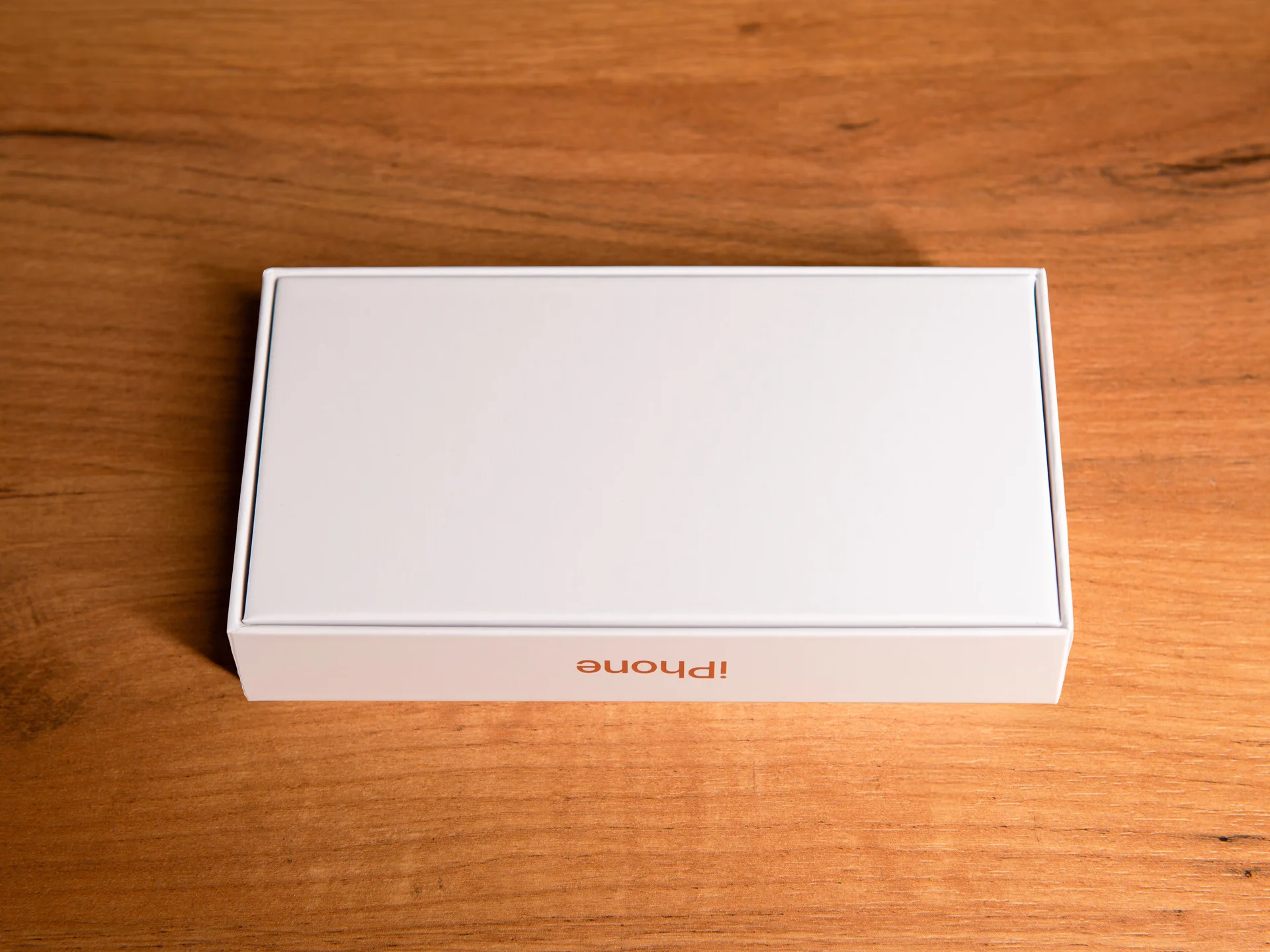 Коробка iPhone 13 Pink (Розовый) - миниатюра 2