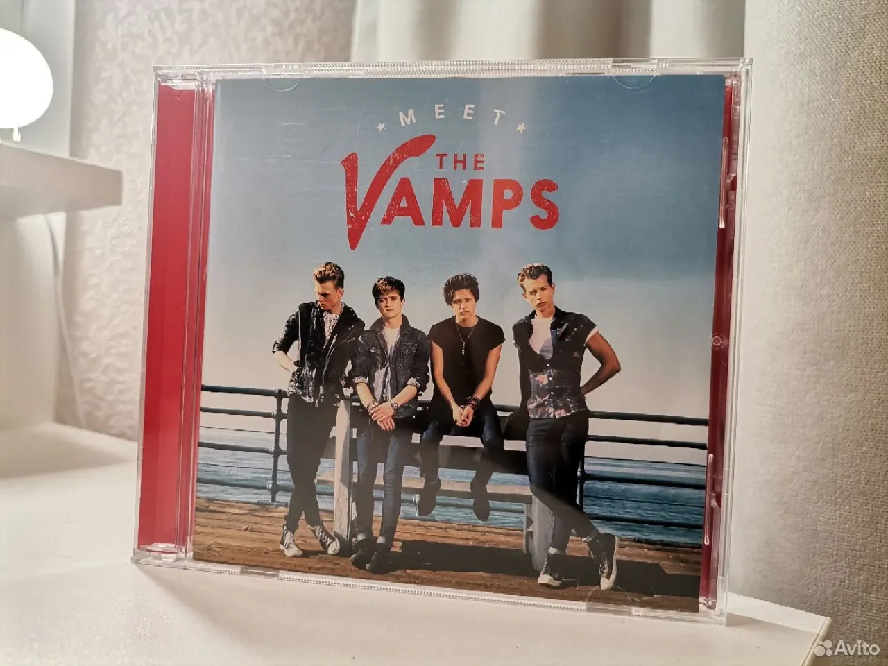 Meet The Vamps (CD-диск) - изображение 1