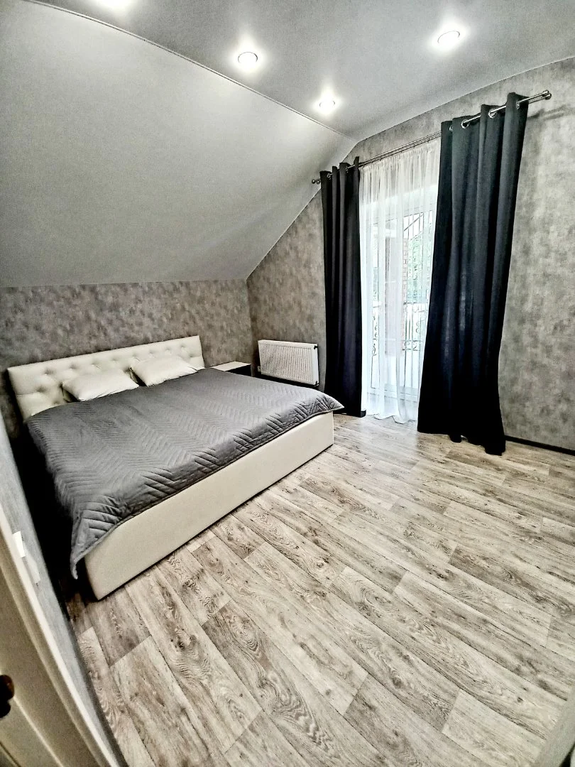 Дом 176 кв.м в лесу - миниатюра 9