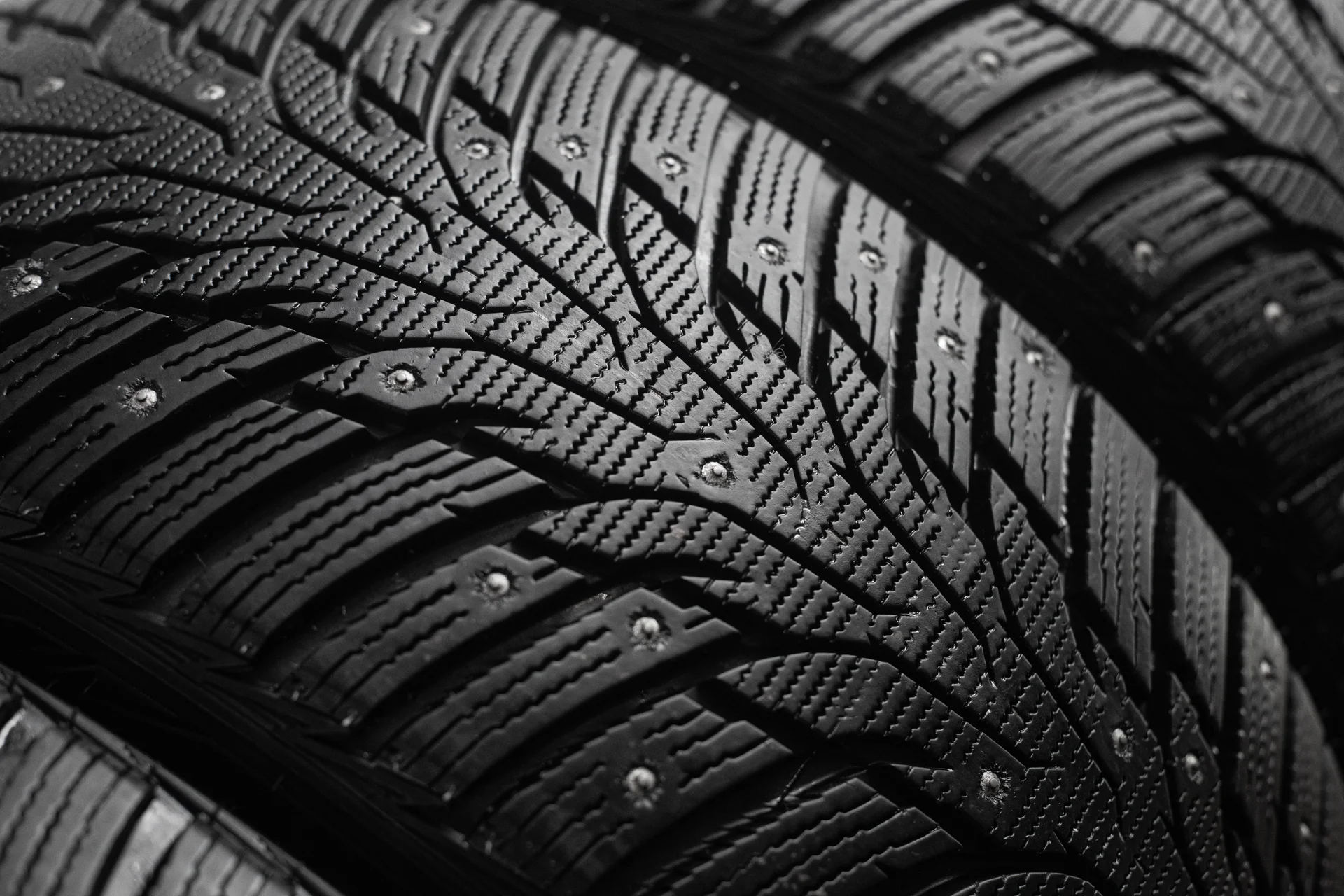 Winguard WinSpike WH62 245/45 R18 100T XL - миниатюра 3