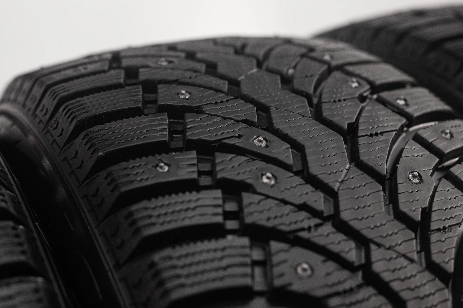 Formula Ice 225/50 R17 98T - миниатюра 3