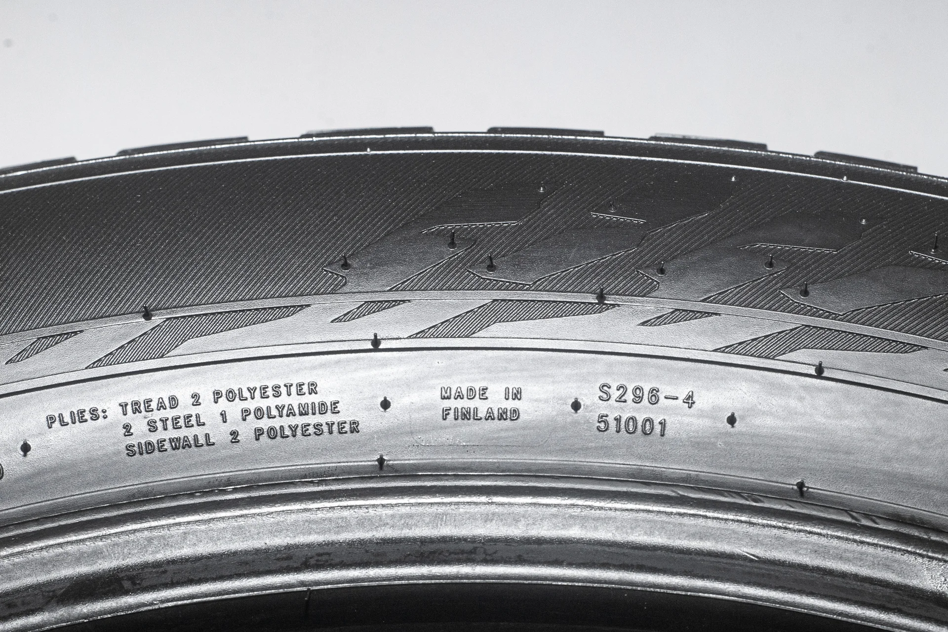 Nokian Hakkapeliitta 9 SUV 275/50 R22 115T - миниатюра 10