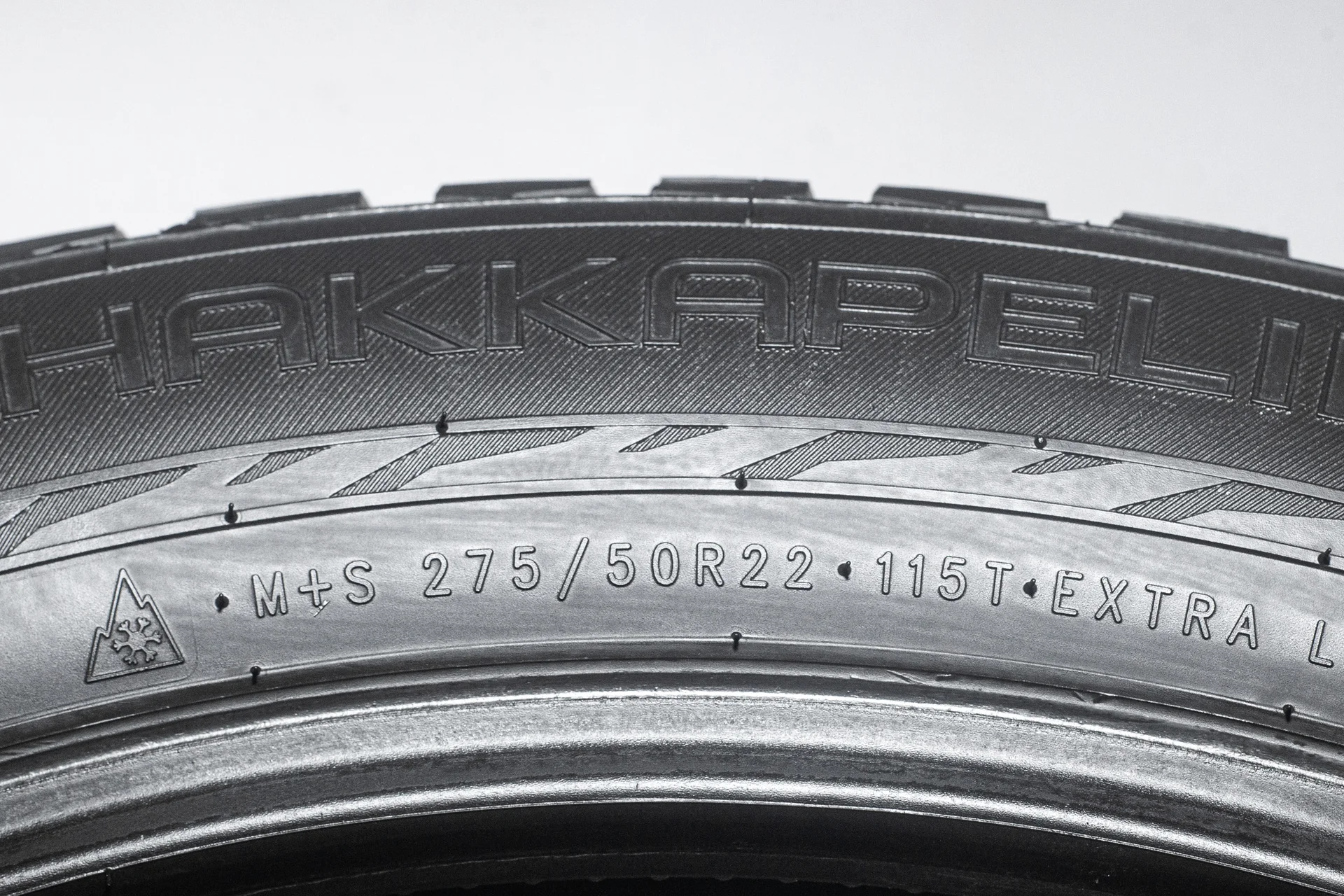 Nokian Hakkapeliitta 9 SUV 275/50 R22 115T - миниатюра 8