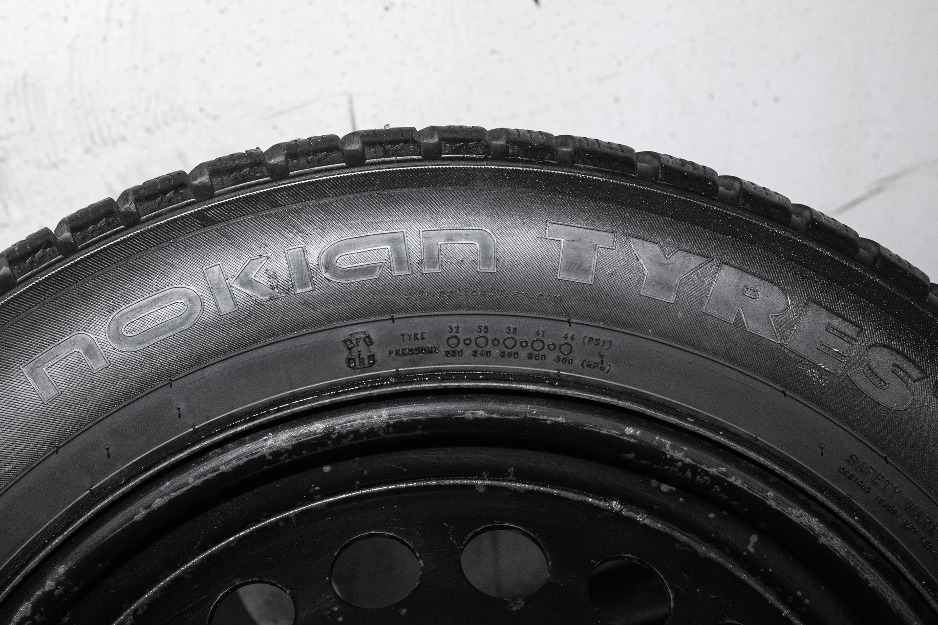 Ikon Nordman 7 235/55 R17 103T XL - миниатюра 9
