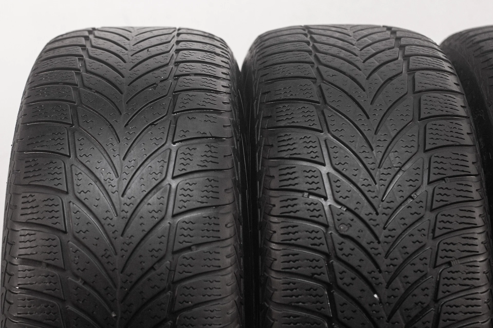 Goodyear UltraGrip Ice 2 205/55 R16 94T - миниатюра 5