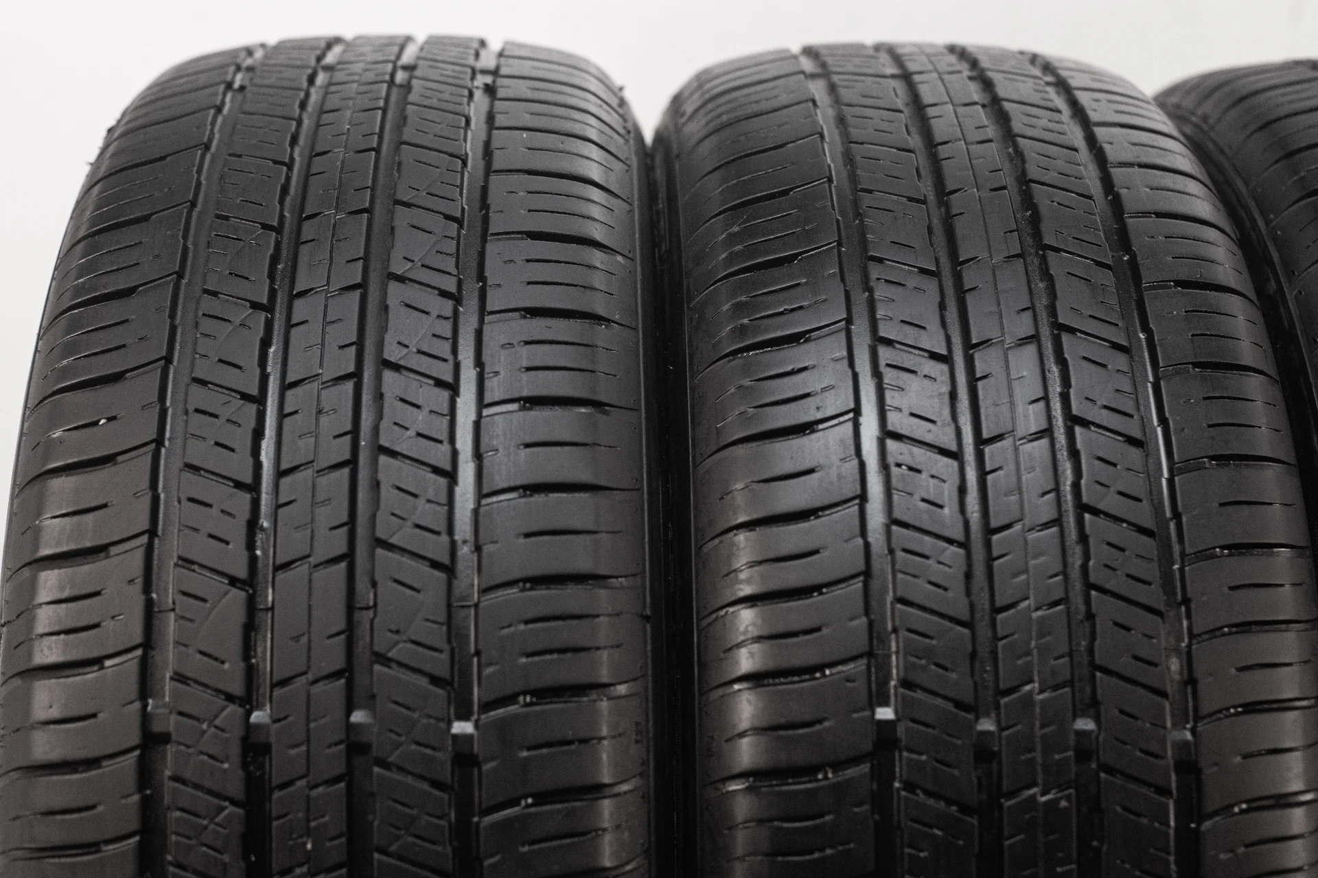 LingLong GREEN-Max 4x4 HP 215/55 R18 95V - миниатюра 5