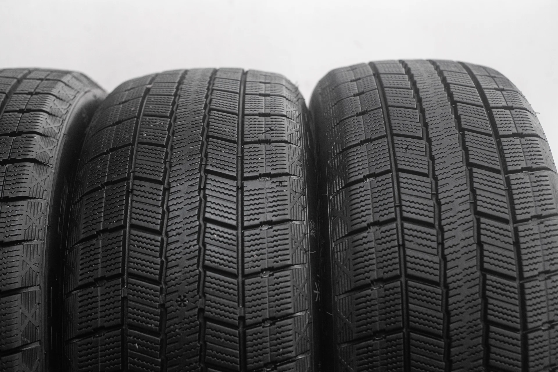 Centara Winter RX621 215/50 R17 91T - миниатюра 4