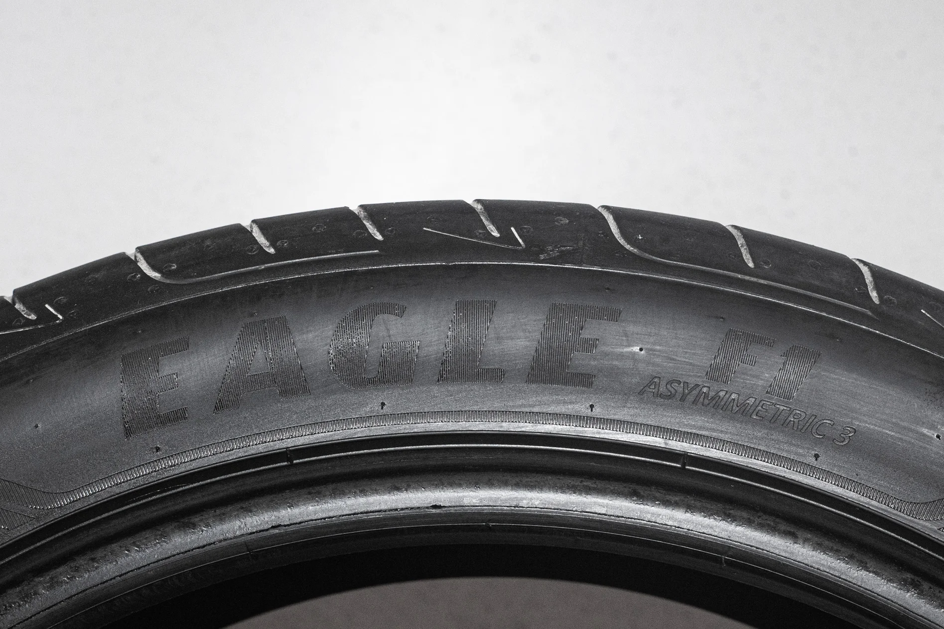 Goodyear Eagle F1 Asymmetric 3 245/45 R20 99V - миниатюра 7