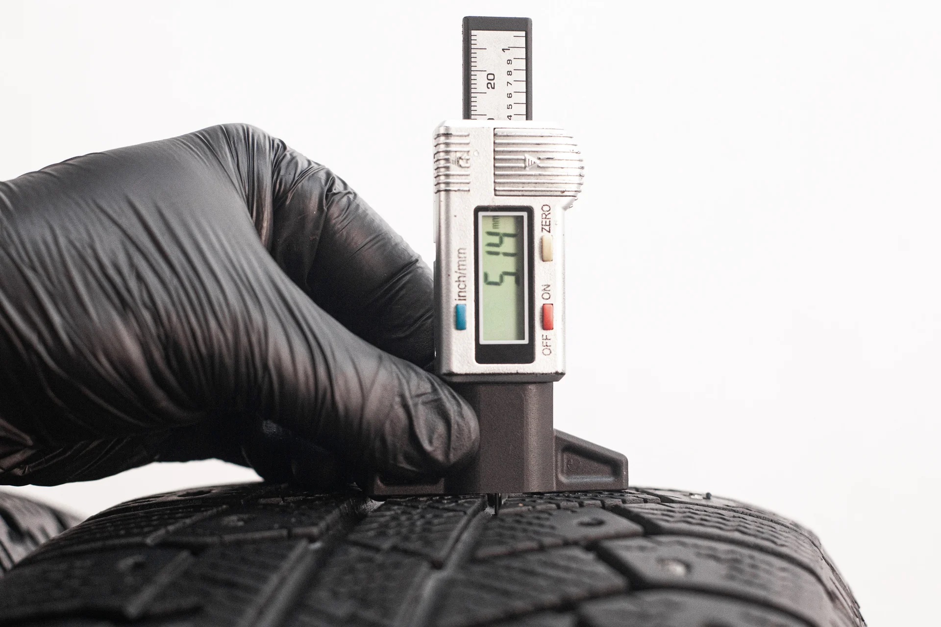 Continental ContiWinterViking 2 195/65 R15 91T - миниатюра 2