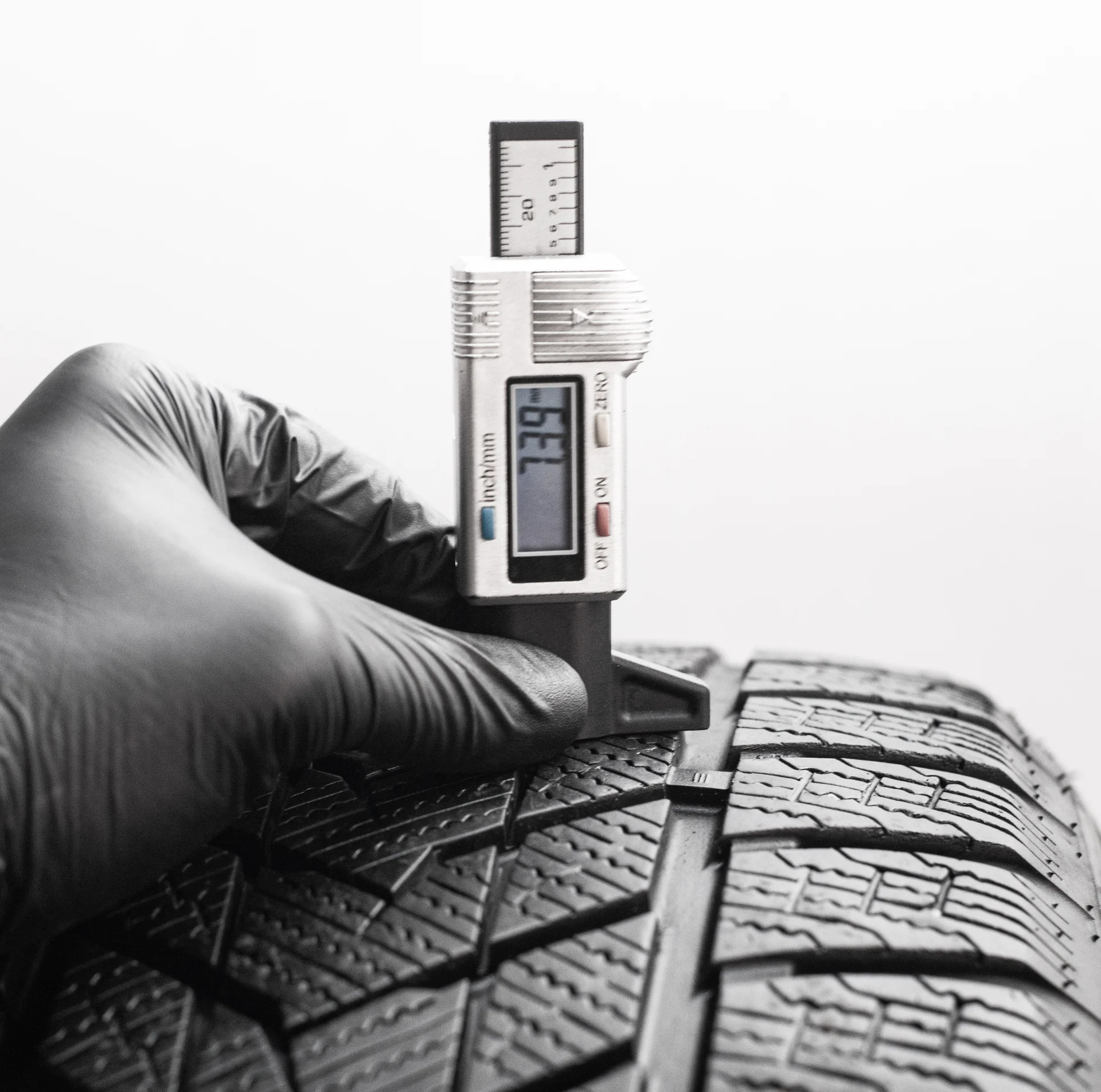 Grеnlander IceHawke II 245/45 R20 103V - миниатюра 2