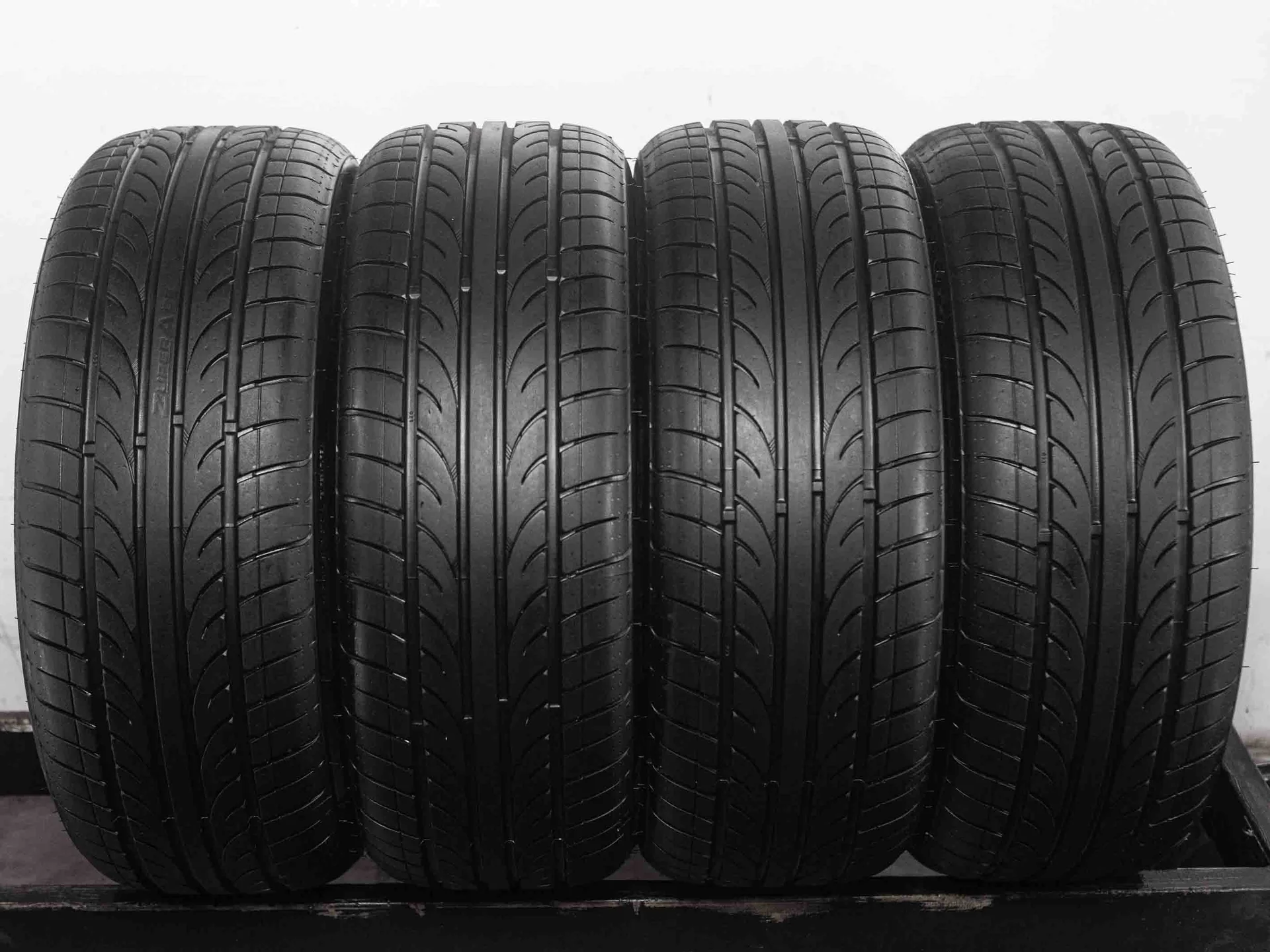 WestLake ZuperAce SA-57 255/45 R20 105V XL - изображение 1