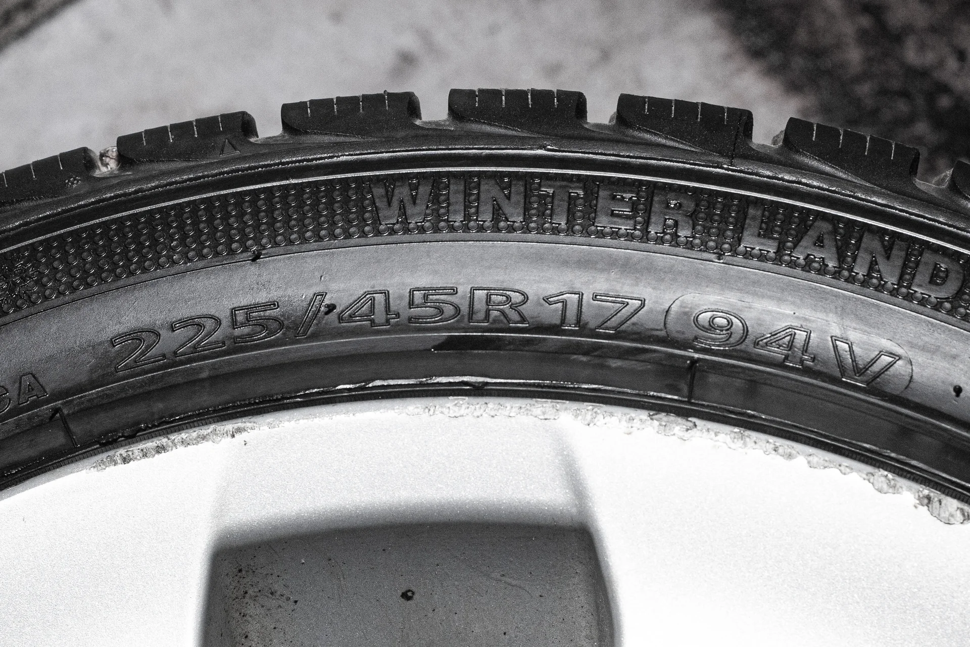 Landsail Winter Lander 225/45 R17 94V - миниатюра 7