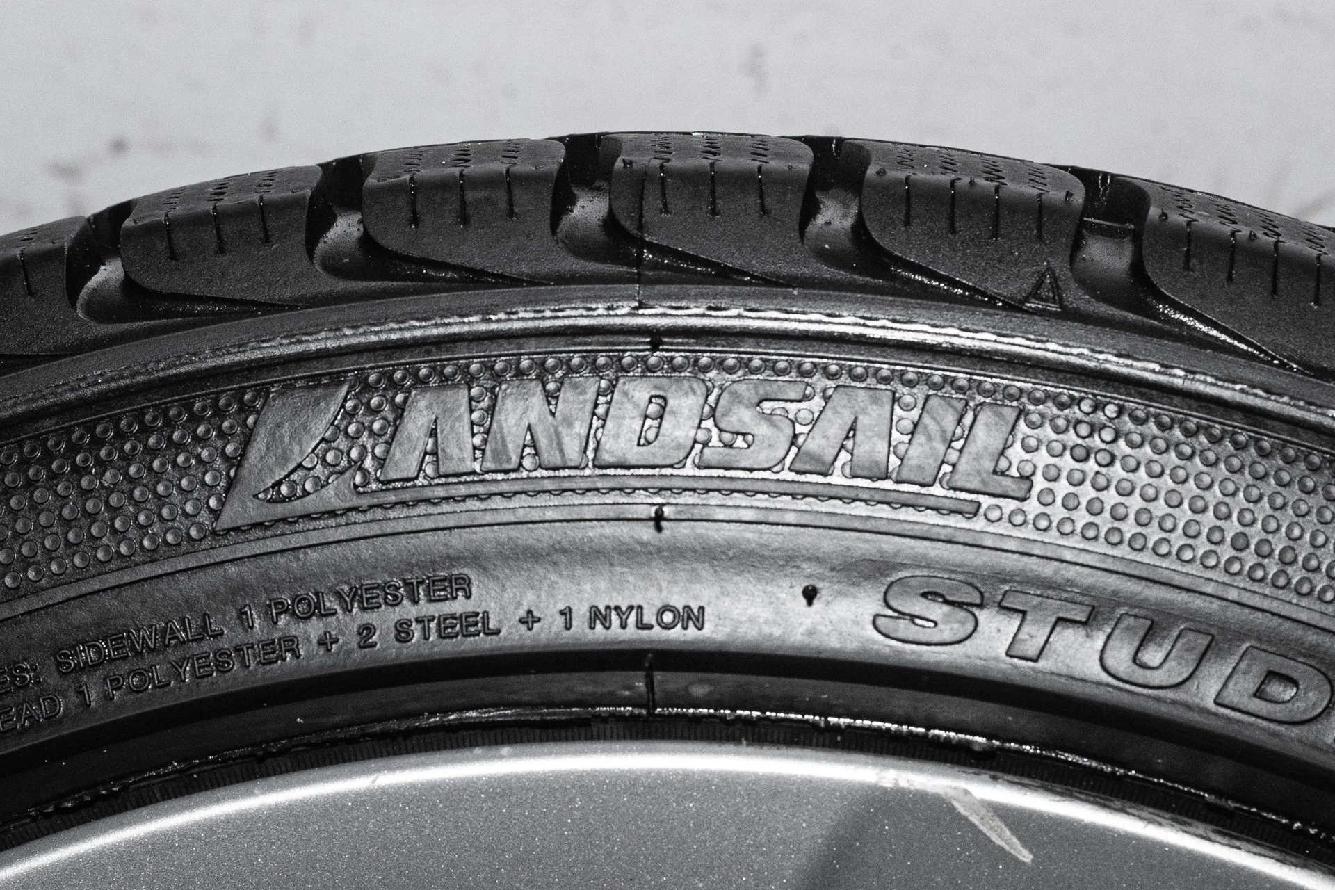Landsail Winter Lander 225/45 R17 94V - миниатюра 8