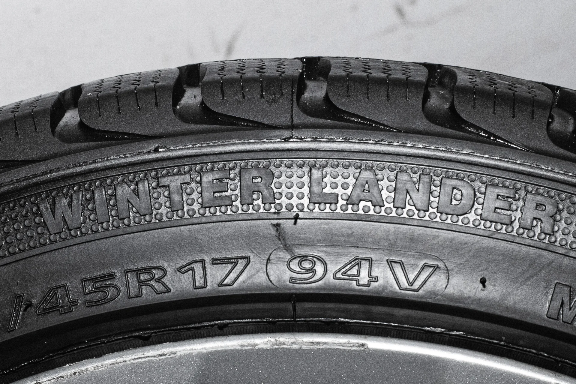 Landsail Winter Lander 225/45 R17 94V - миниатюра 9
