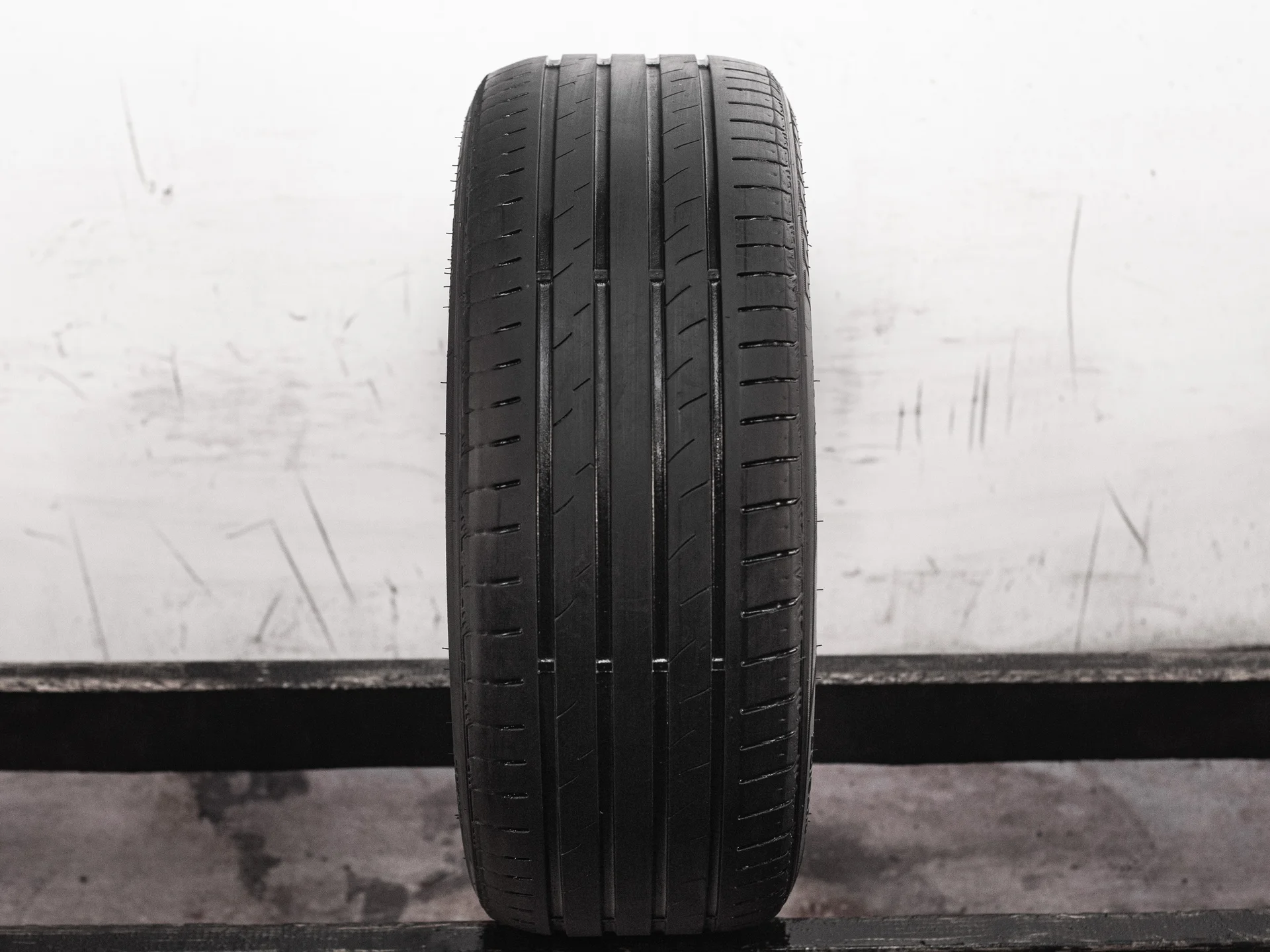 [1 шт.] Roadstone Eurovis Sport 04 225/45 R17 91Y