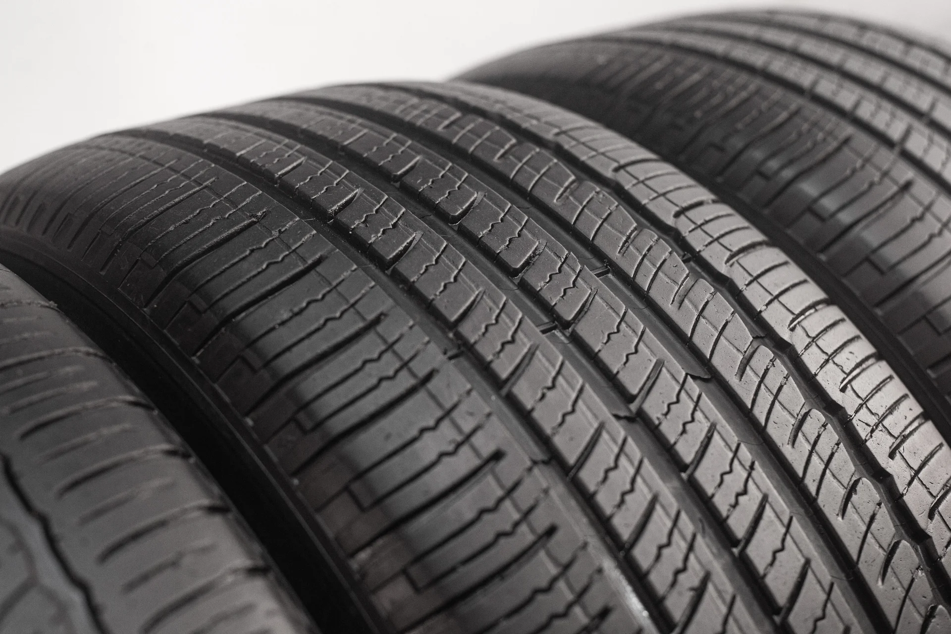 Michelin Primacy Tour A/S 245/50 R20 102V - миниатюра 3