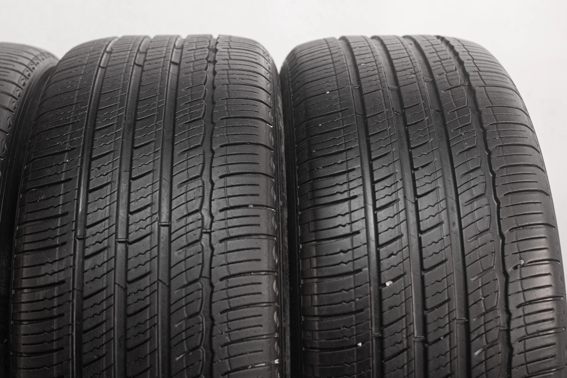 Michelin Primacy Tour A/S 245/50 R20 102V - миниатюра 4