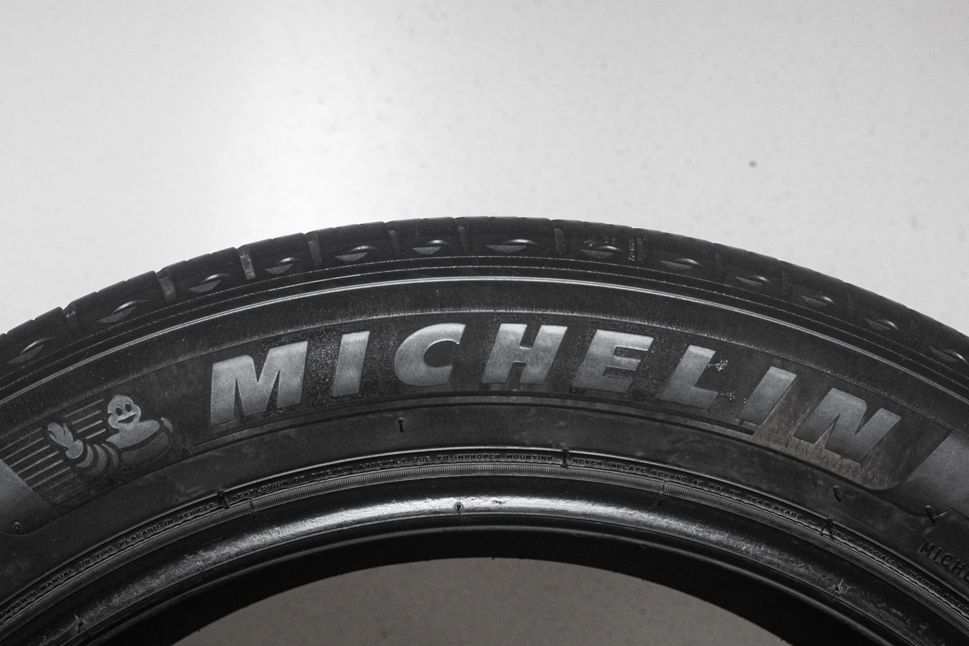 Michelin Primacy Tour A/S 245/50 R20 102V - миниатюра 6