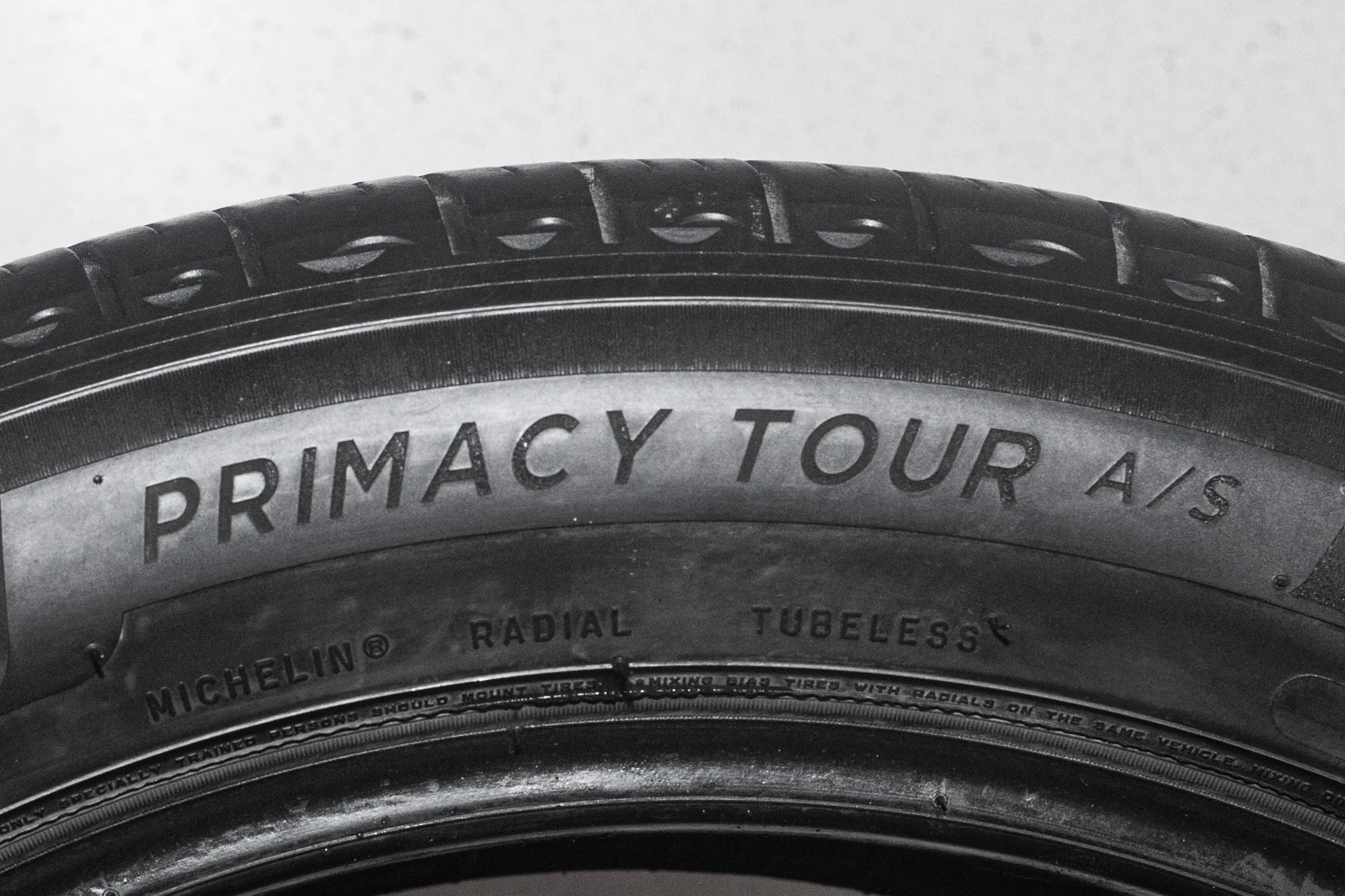 Michelin Primacy Tour A/S 245/50 R20 102V - миниатюра 7