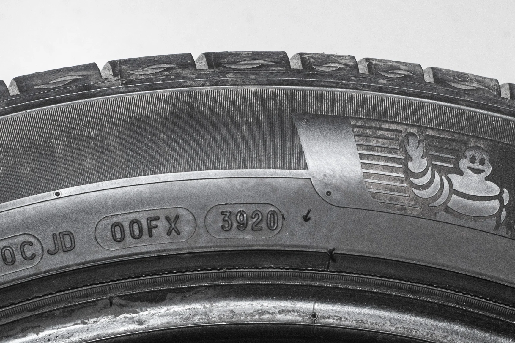 Michelin Primacy Tour A/S 245/50 R20 102V - миниатюра 9