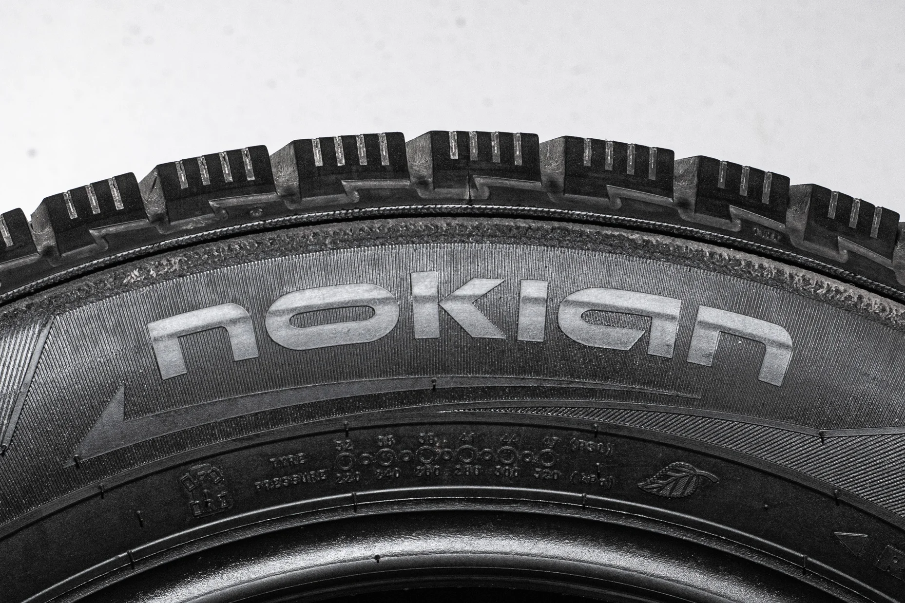 Nokian Nordman RS2 SUV 225/60 R17 103R - миниатюра 6