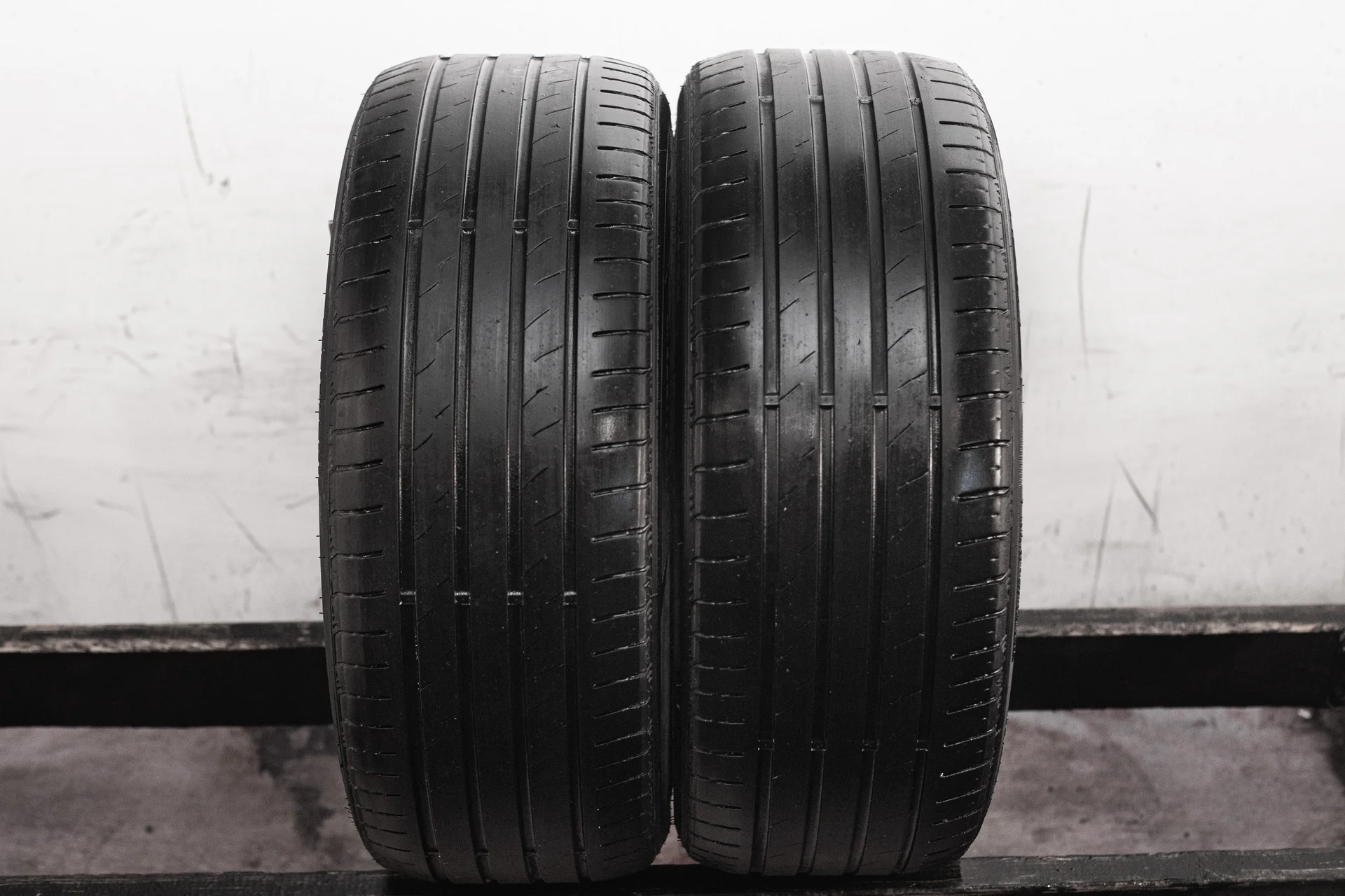 [2 шт.] Roadstone Eurovis Sport 04 225/45 R17 91Y