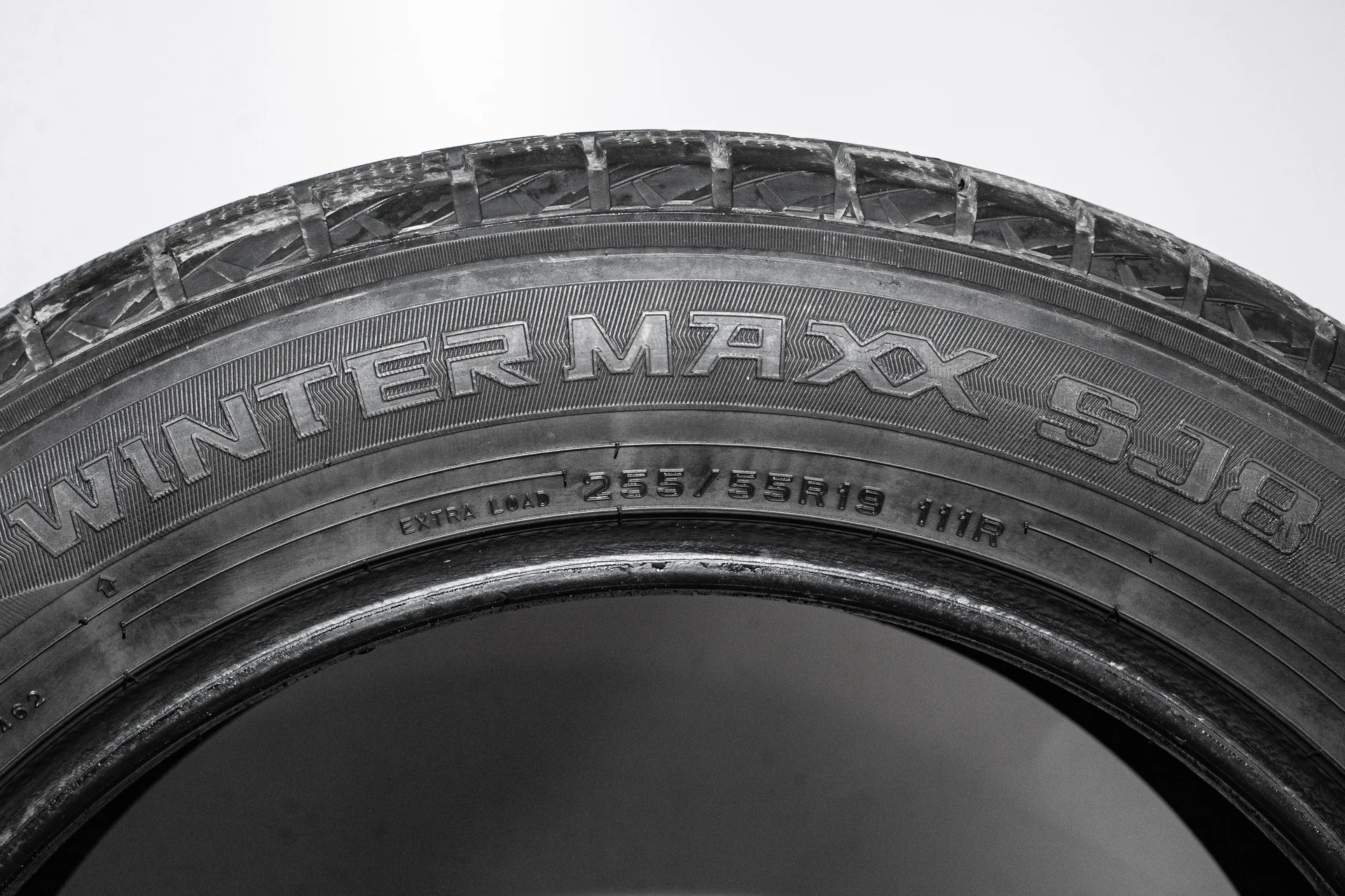 Dunlop Winter Maxx SJ8 255/55 R19 111R - миниатюра 10