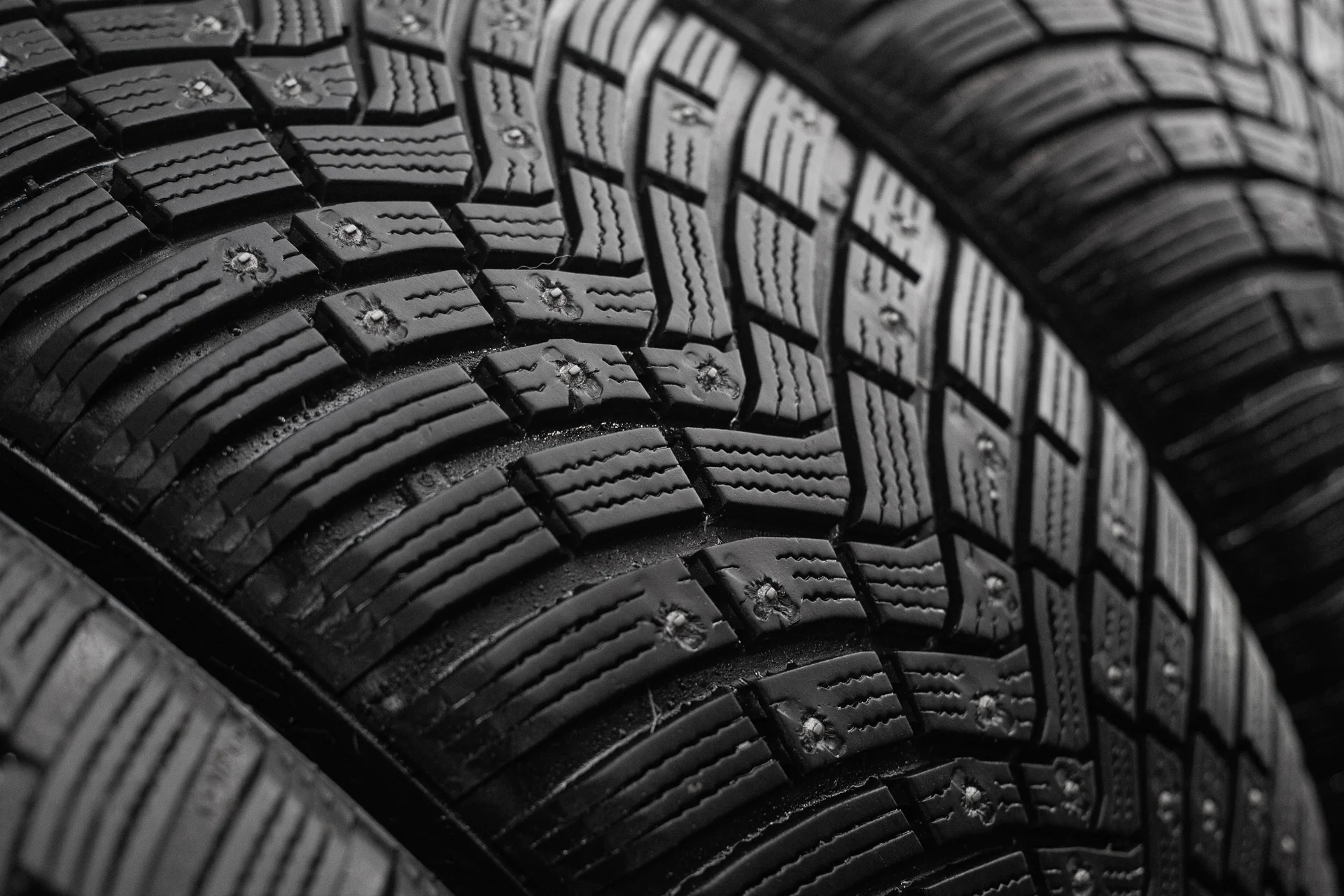 Continental ContiIceContact 3 235/55 R20 105T XL - миниатюра 3