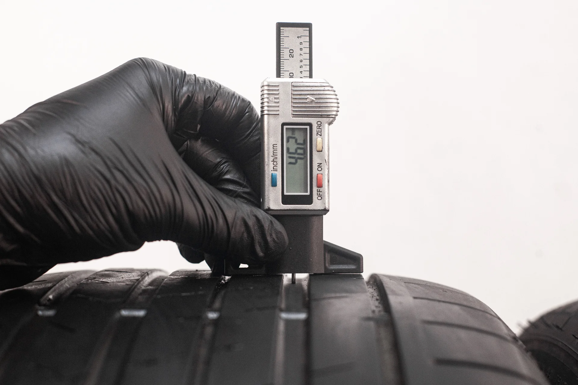 Lanvigator Catchpower Plus 245/45 R19 102Y + 275/40 R19 105Y - миниатюра 3