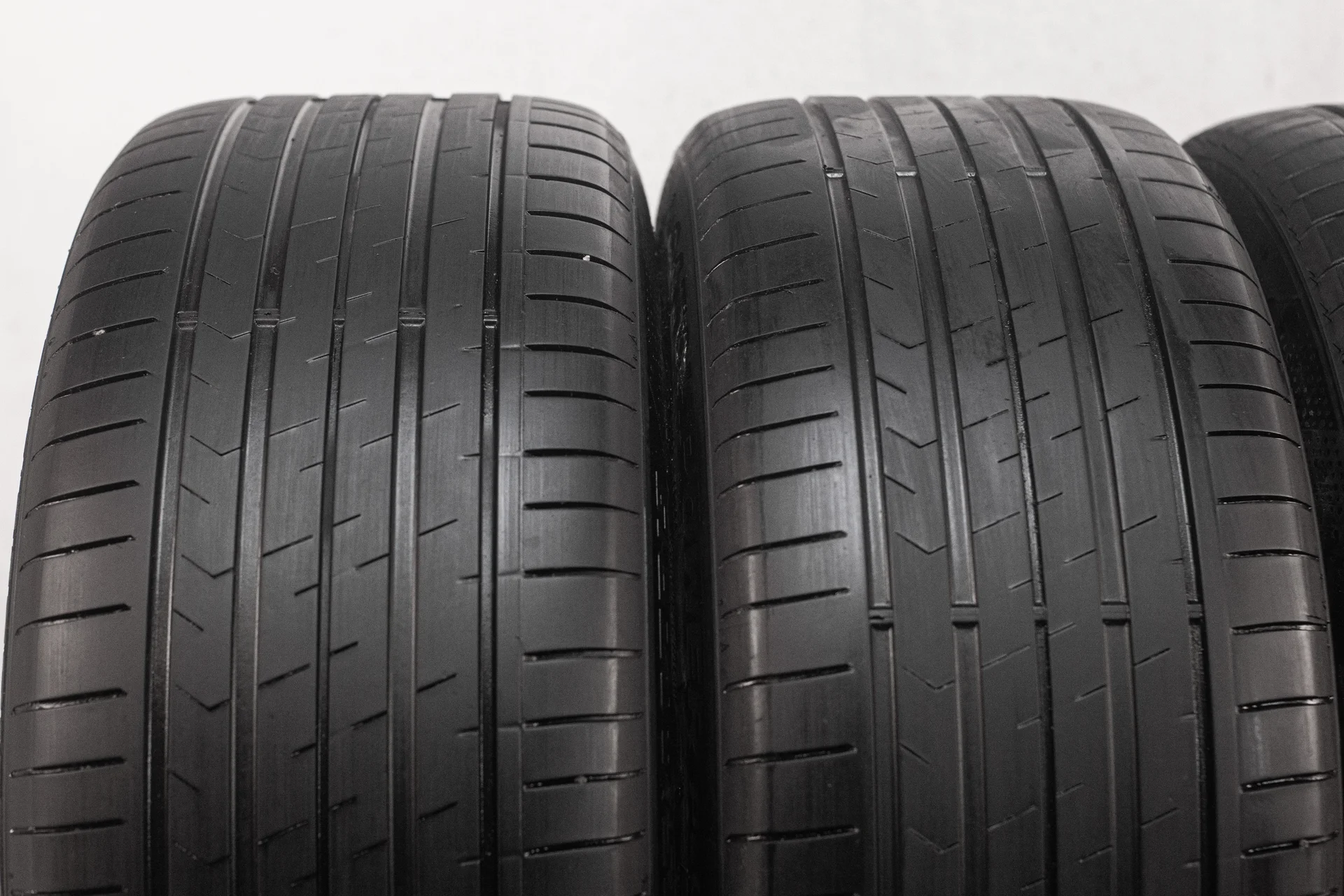 Lanvigator Catchpower Plus 245/45 R19 102Y + 275/40 R19 105Y - миниатюра 6