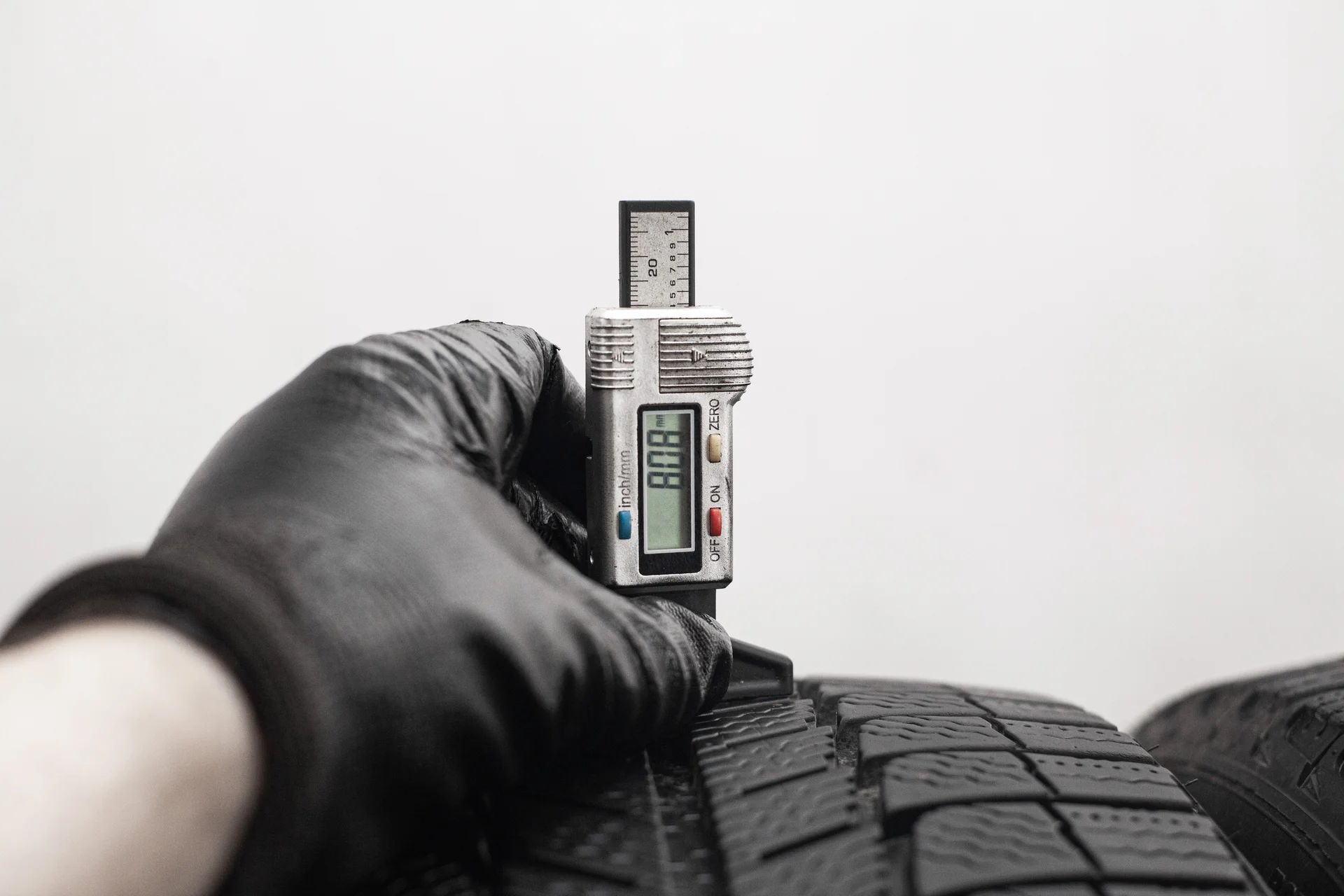 Michelin X-Ice XI3 225/45 R17 94H XL - миниатюра 2