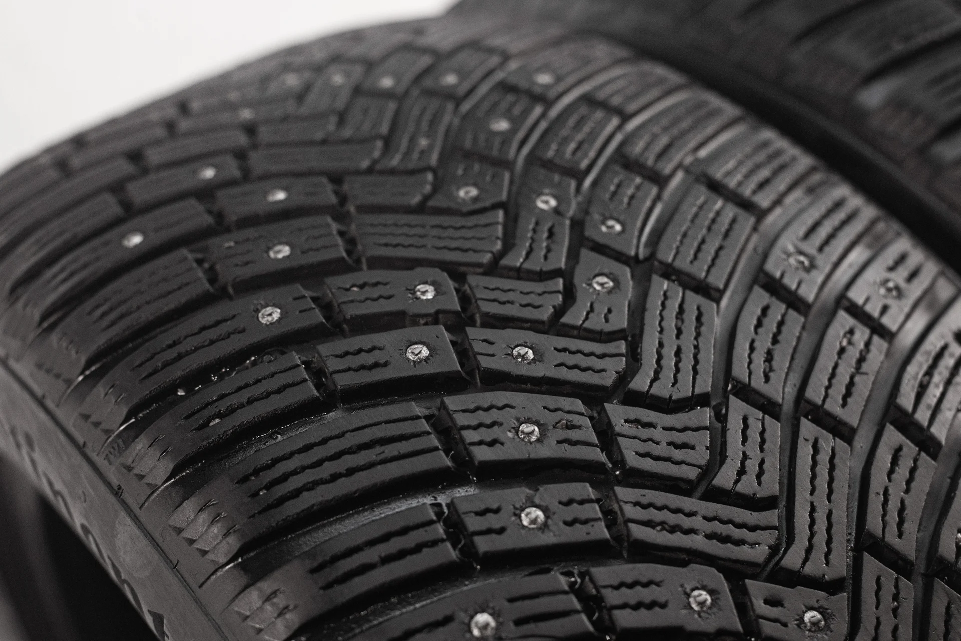 [2] Continental ContiIceContact 3 235/50 R18 101T - миниатюра 3