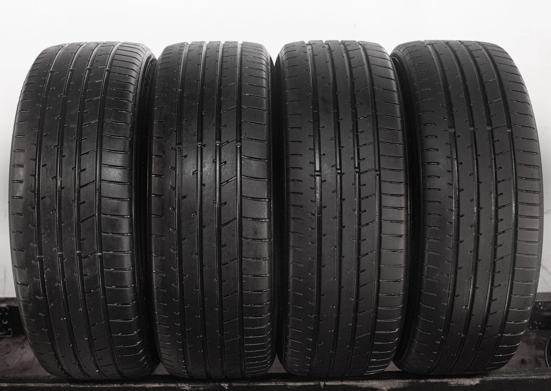 Toyo Proxes R46A 225/55 R19 99V - изображение 1