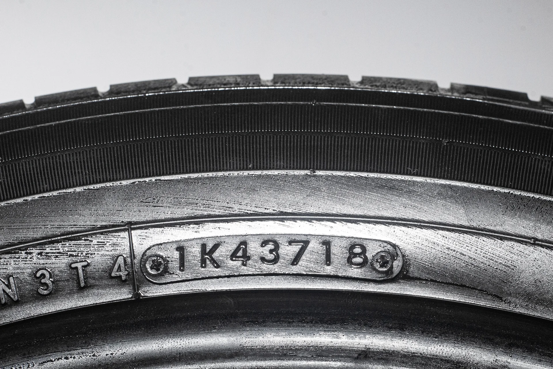 Toyo Proxes R46A 225/55 R19 99V - миниатюра 9