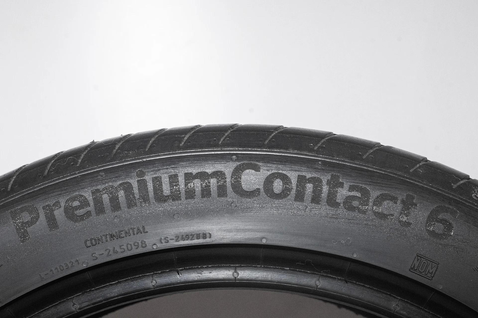 Continental ContiPremiumContact 6 235/45 R18 98Y - миниатюра 7