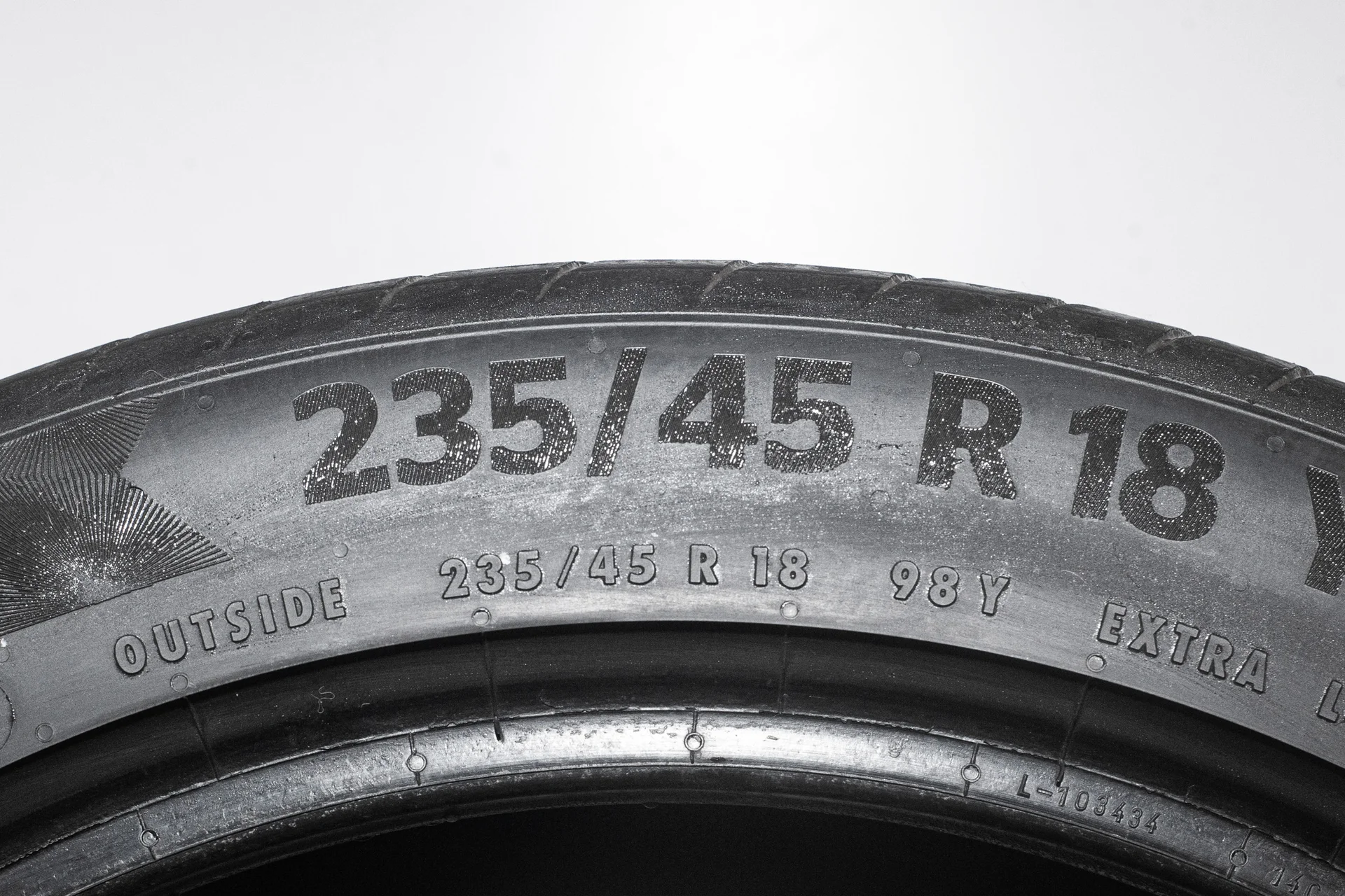 Continental ContiPremiumContact 6 235/45 R18 98Y - миниатюра 8