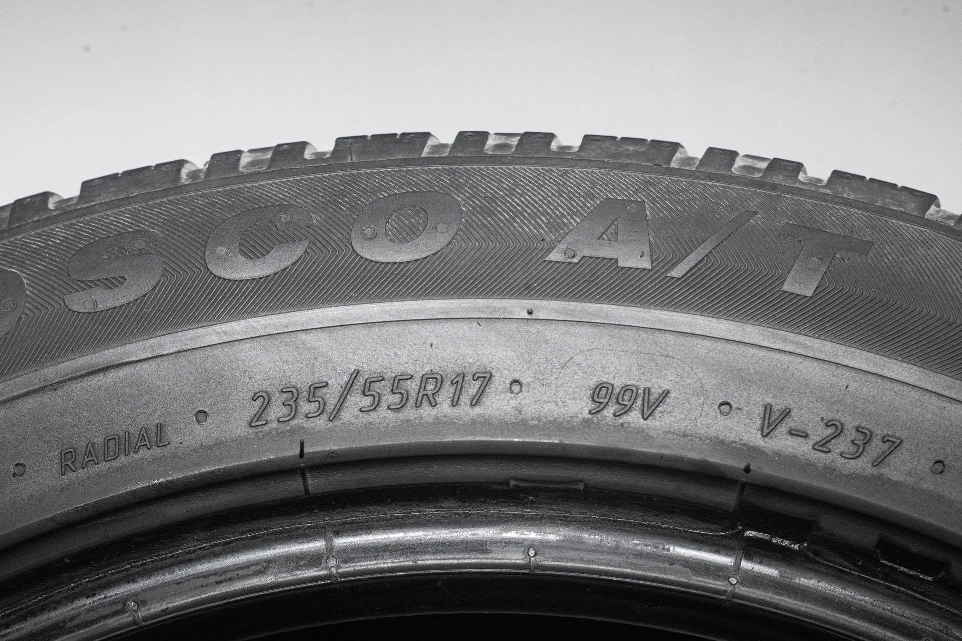 Viatti Bosco A/T 235/55 R17 99V - миниатюра 8