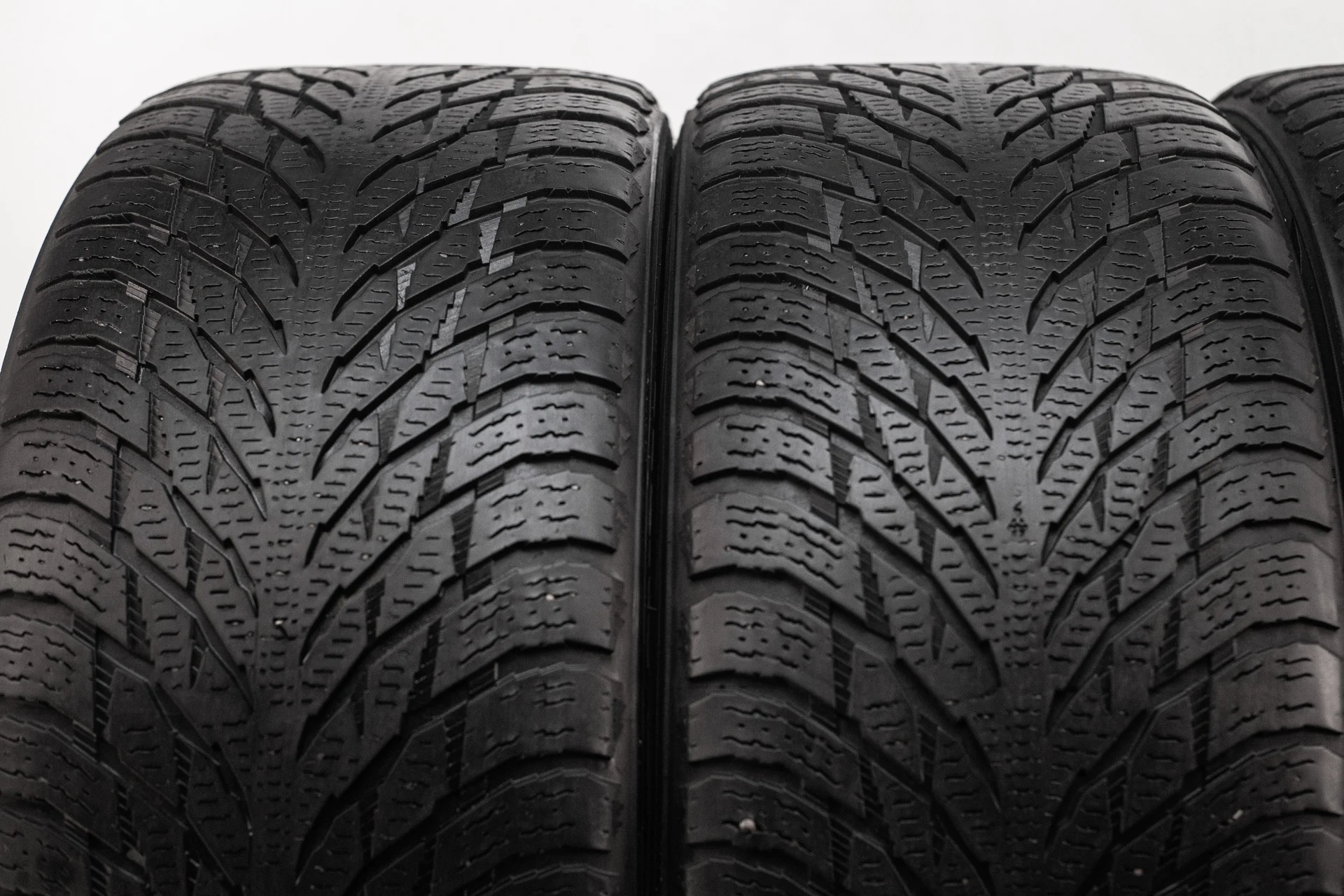 Nokian Hakkapeliitta R3 SUV 285/40 R21 109T - миниатюра 5