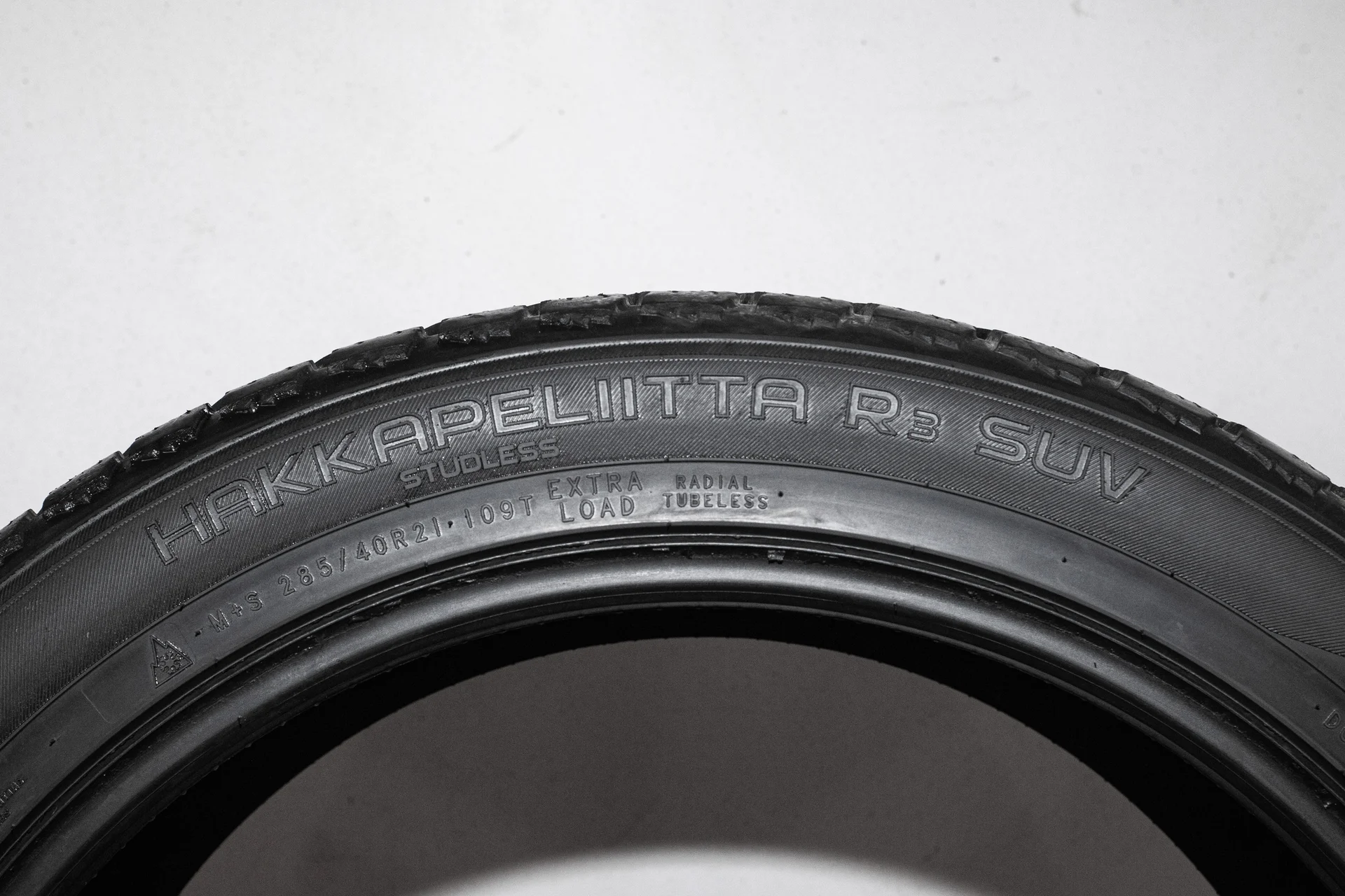 Nokian Hakkapeliitta R3 SUV 285/40 R21 109T - миниатюра 7