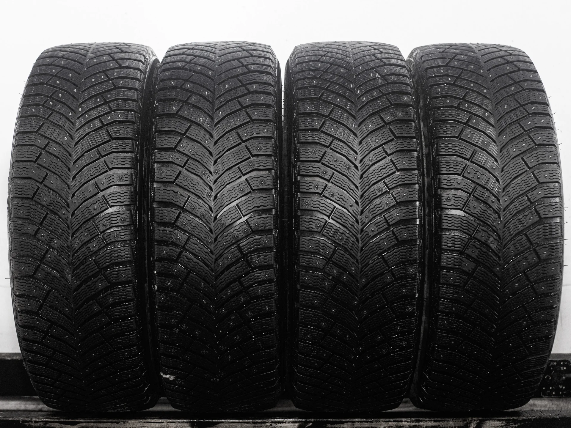 Michelin X-Ice North 4 SUV 225/55 R19 103T XL