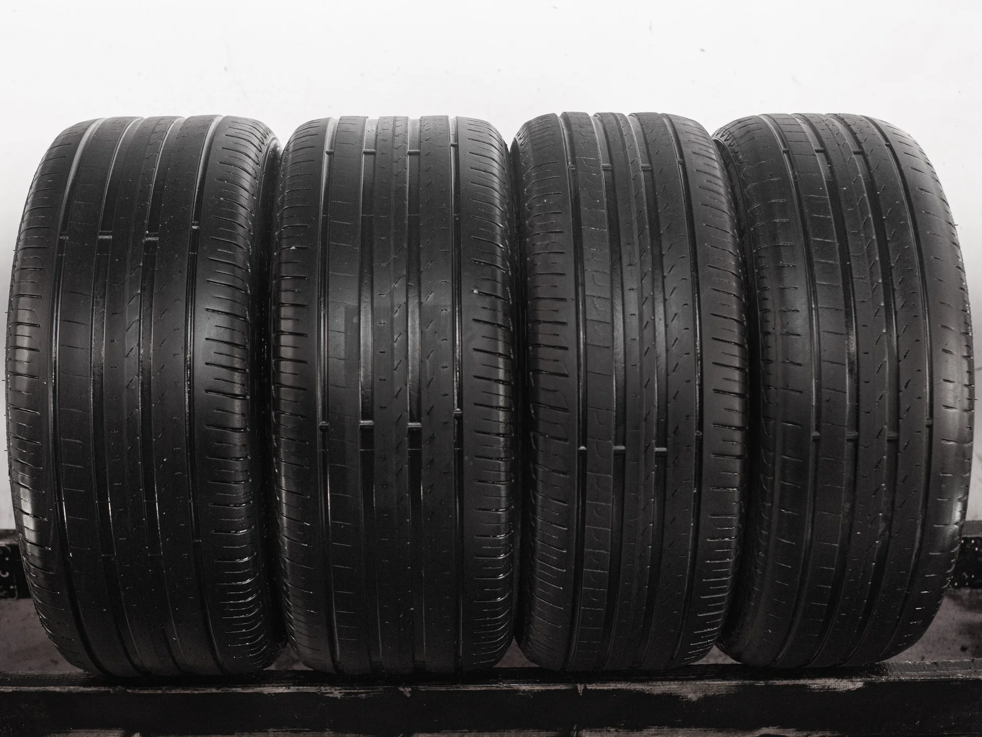 Pirelli Cinturato P7 245/40 R19 98Y + 275/35 R19 100Y