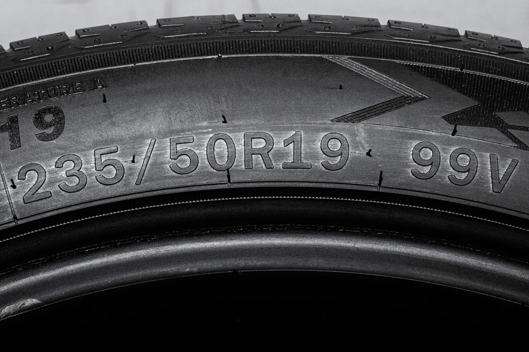 Atlas Excellion C/S 235/50 R19 99V - миниатюра 6