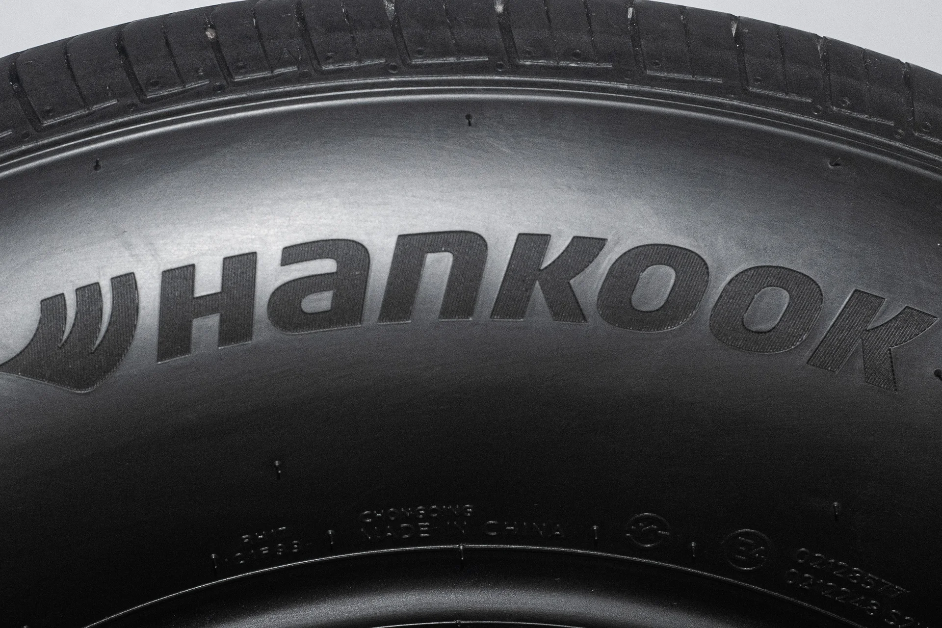 Hankook Ventus S2 AS X 265/65 R17 112H - миниатюра 9