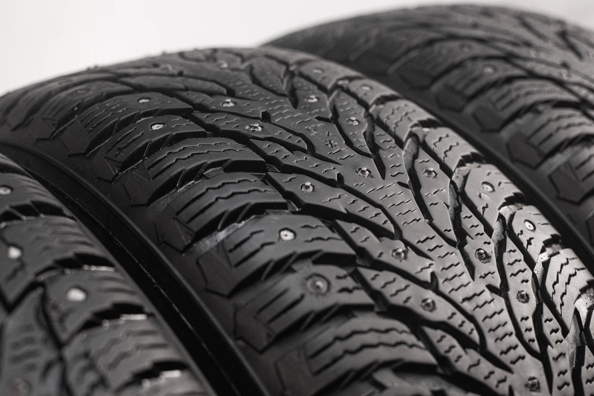 Nokian Hakkapeliitta 9 SUV 225/60 R18 104T - миниатюра 3
