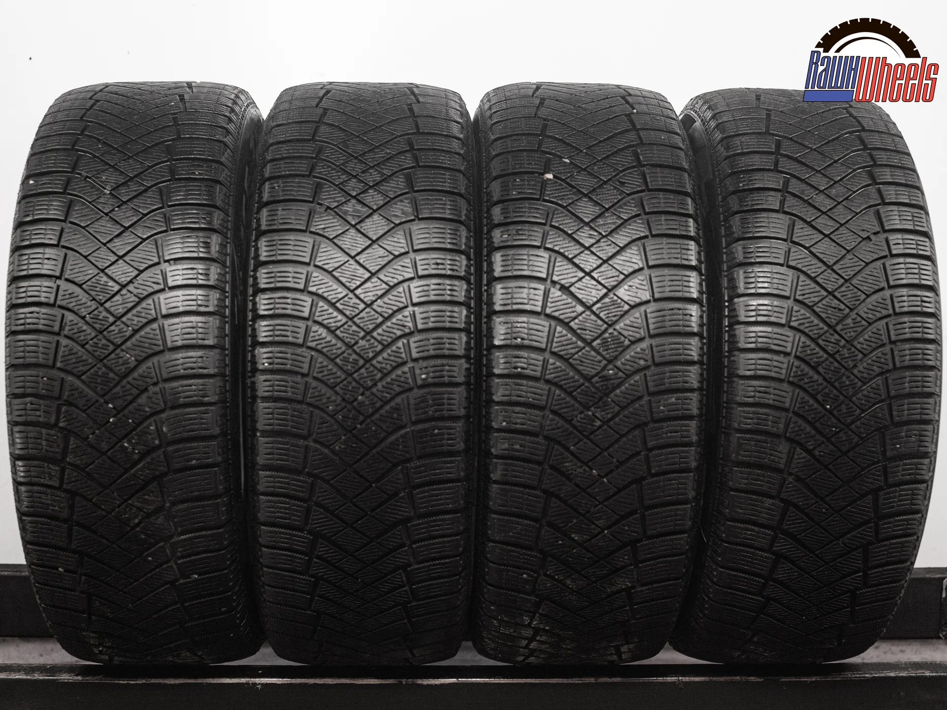 Pirelli Winter Ice Zero Friction 235/55 R18 104T XL