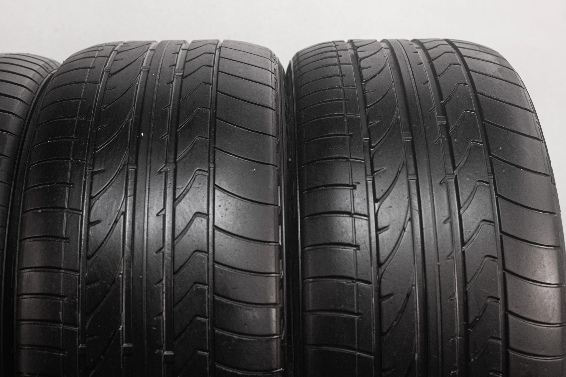 Bridgestone Dueler H/P Sport 285/40 R21 109Y + 315/35 R21 111Y - миниатюра 5