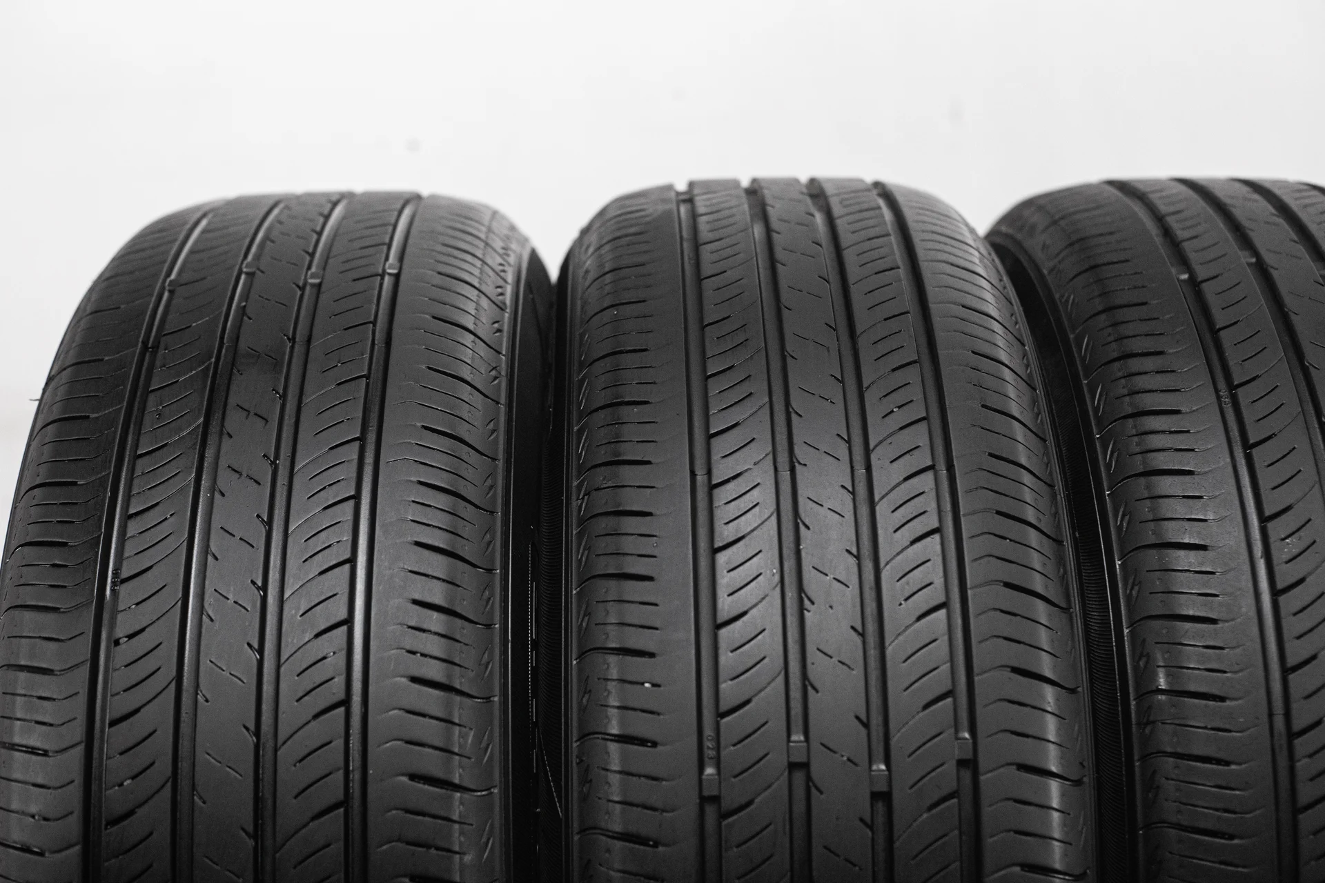 Chaoyang SU318a H/T 225/60 R18 100H - миниатюра 5